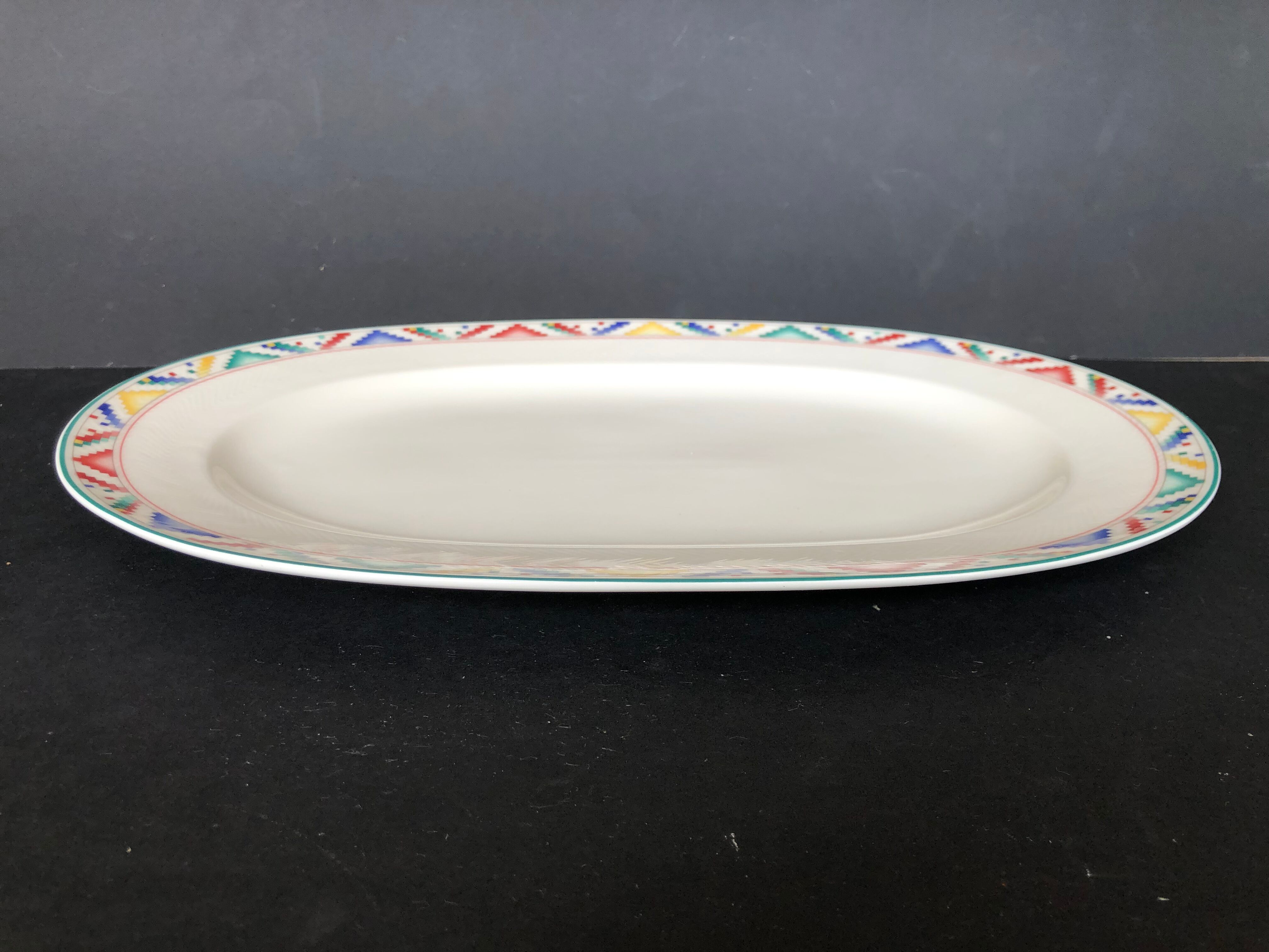 Plat oval Villeroy et Boch service Indian Look