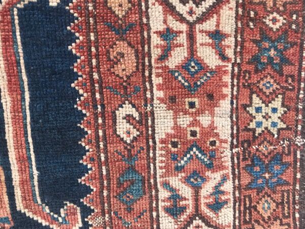 Tapis ancien persan Bakhtiar style savonnerie fait main - 137x265 cm