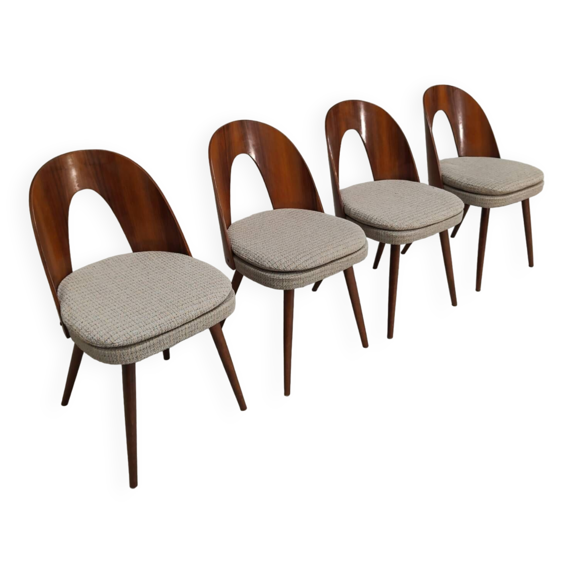 Set of 4 chairs by Antonin Suman for Tatra Nabytok 1960