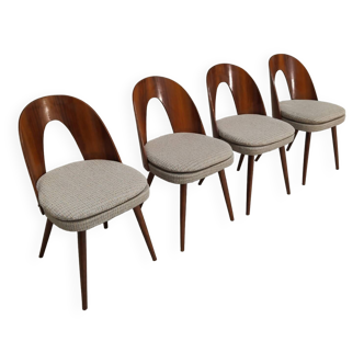 Lot de 4 chaises par Antonin Suman pour Tatra Nabytok 1960