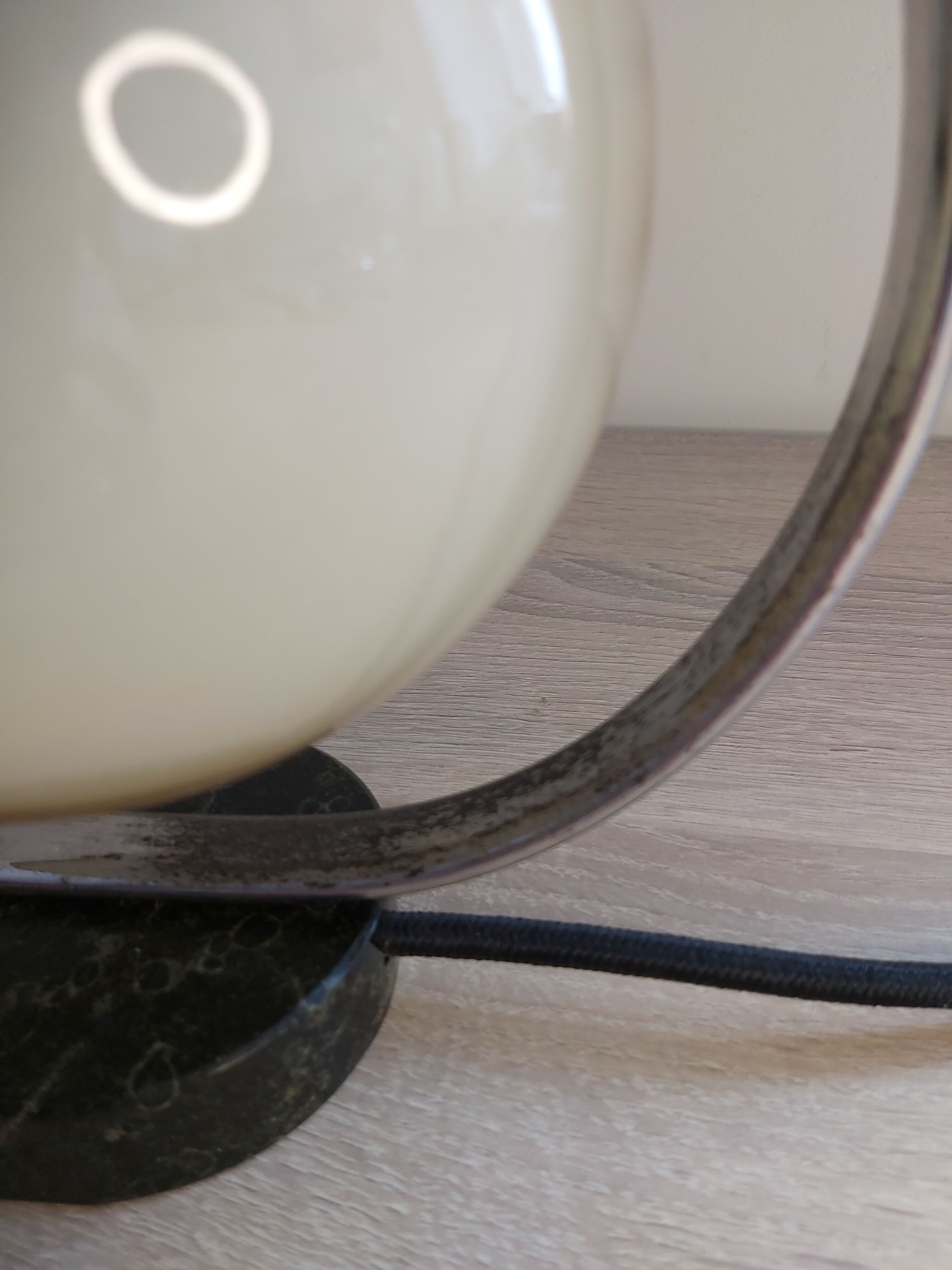 Art deco bedside lamp