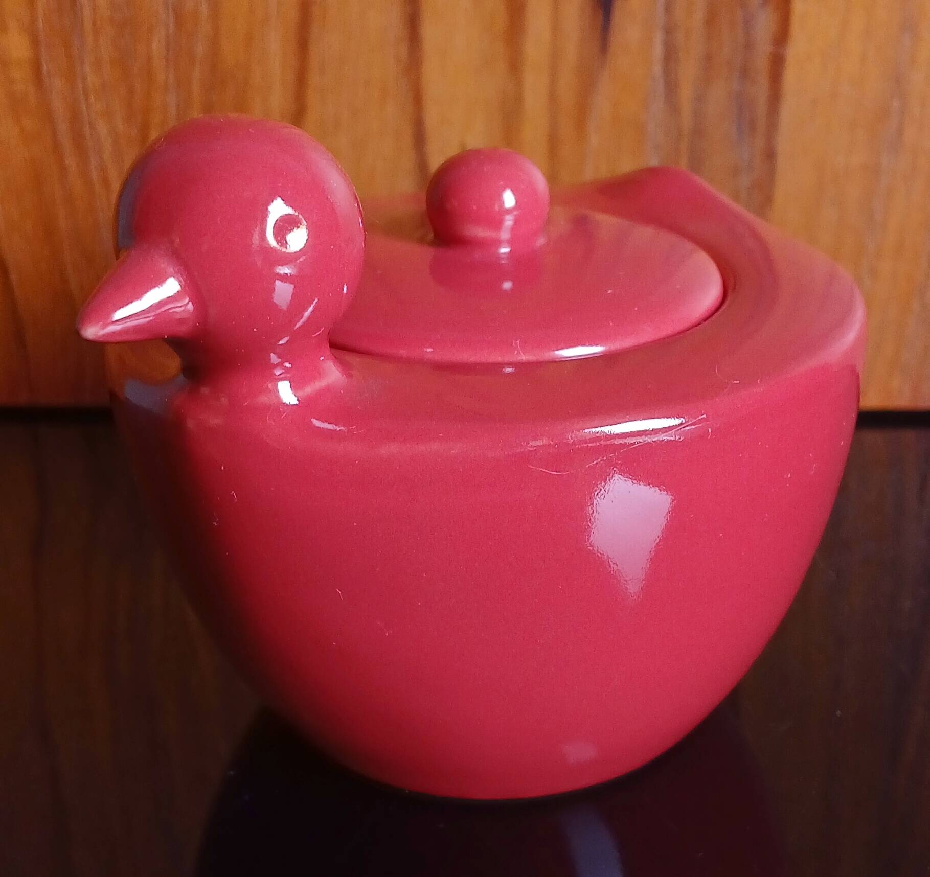 Zoomorphic sugar bowl in ceramic. 80's