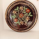 Decorative ceramic plate