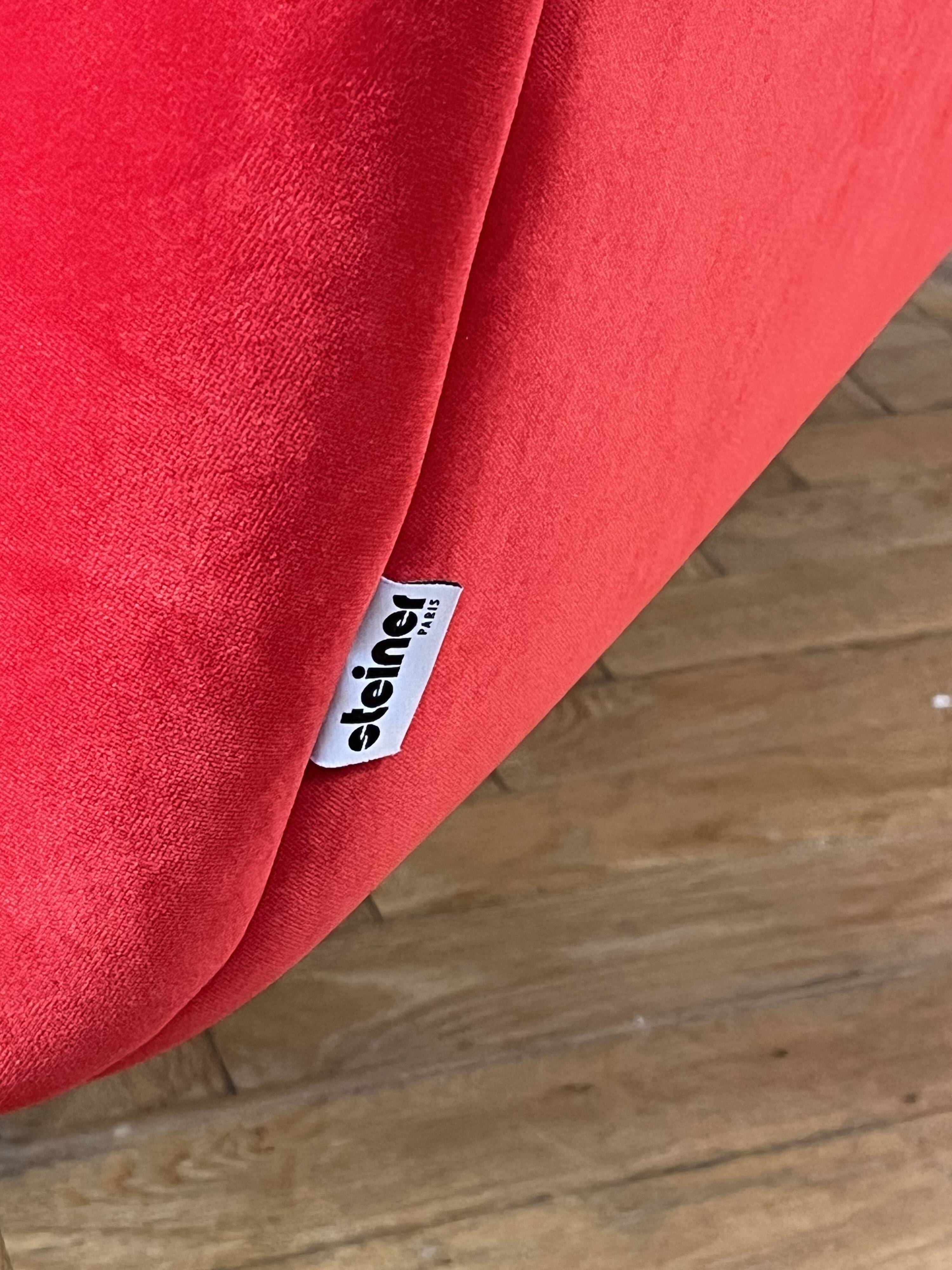 Sofa model 800 Joseph André Motte (1925-2003) Steiner Edition