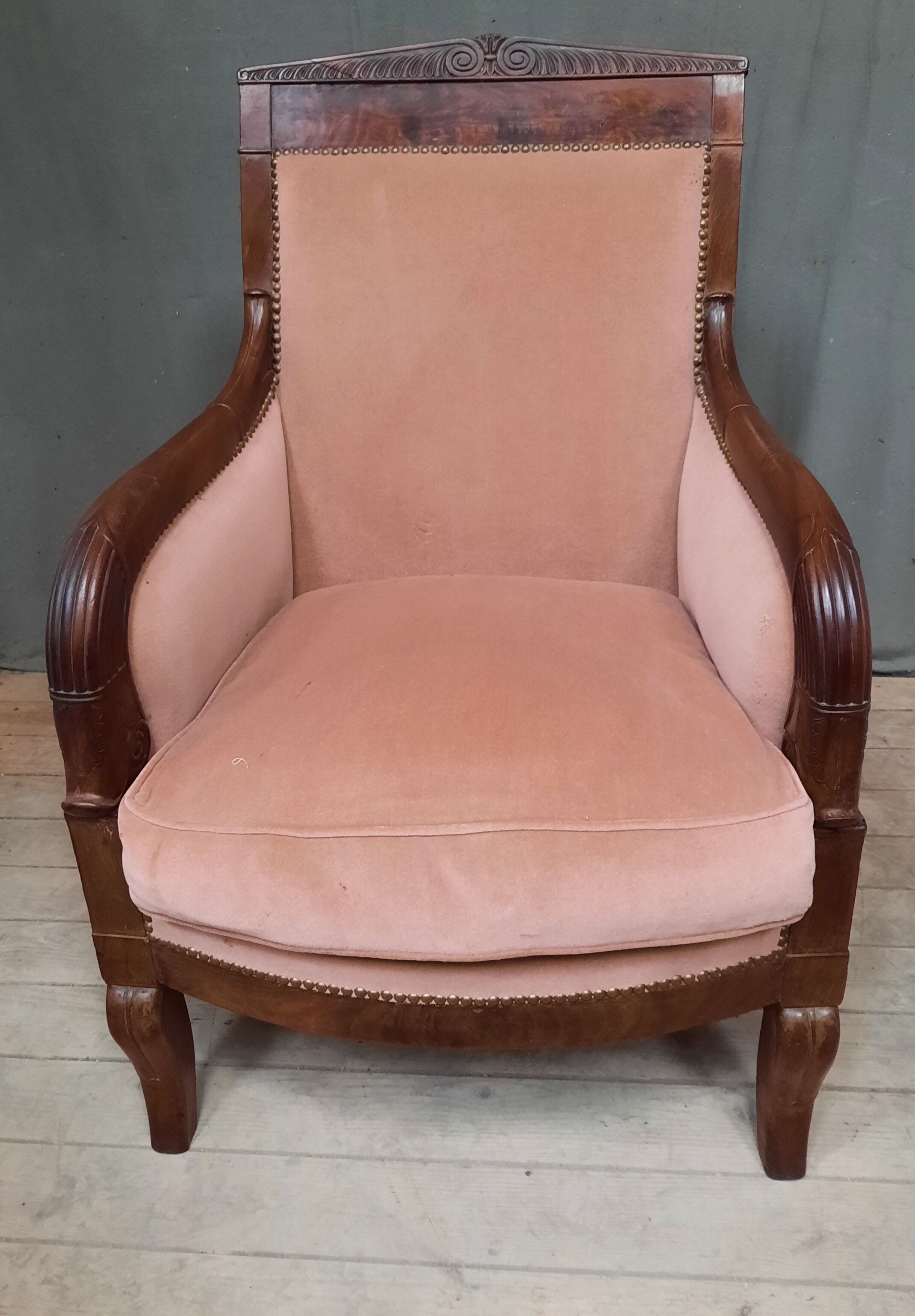 Shepherdess nineteenth in mahogany