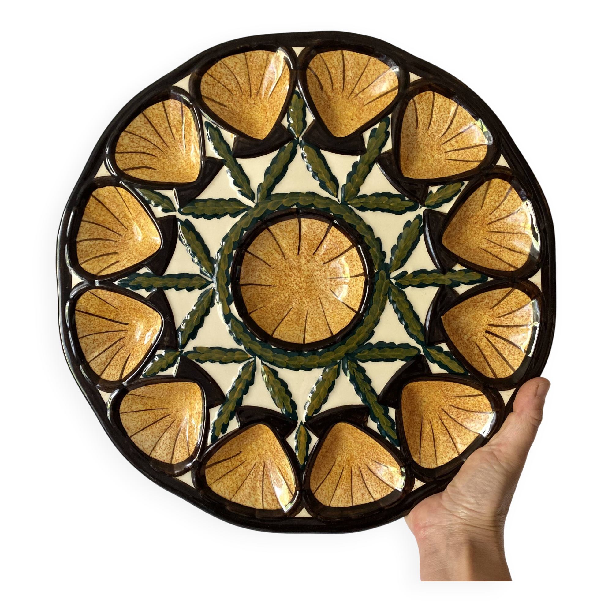 Vintage St Jean de Bretagne oyster dish