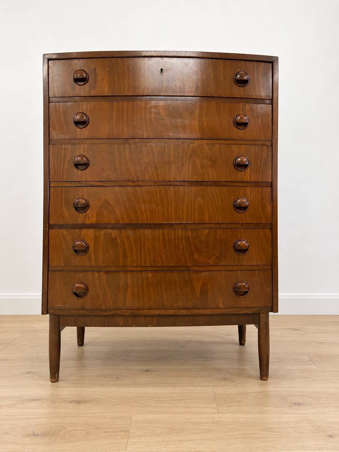 Commode haute en acajou danois vintage des années 1960.