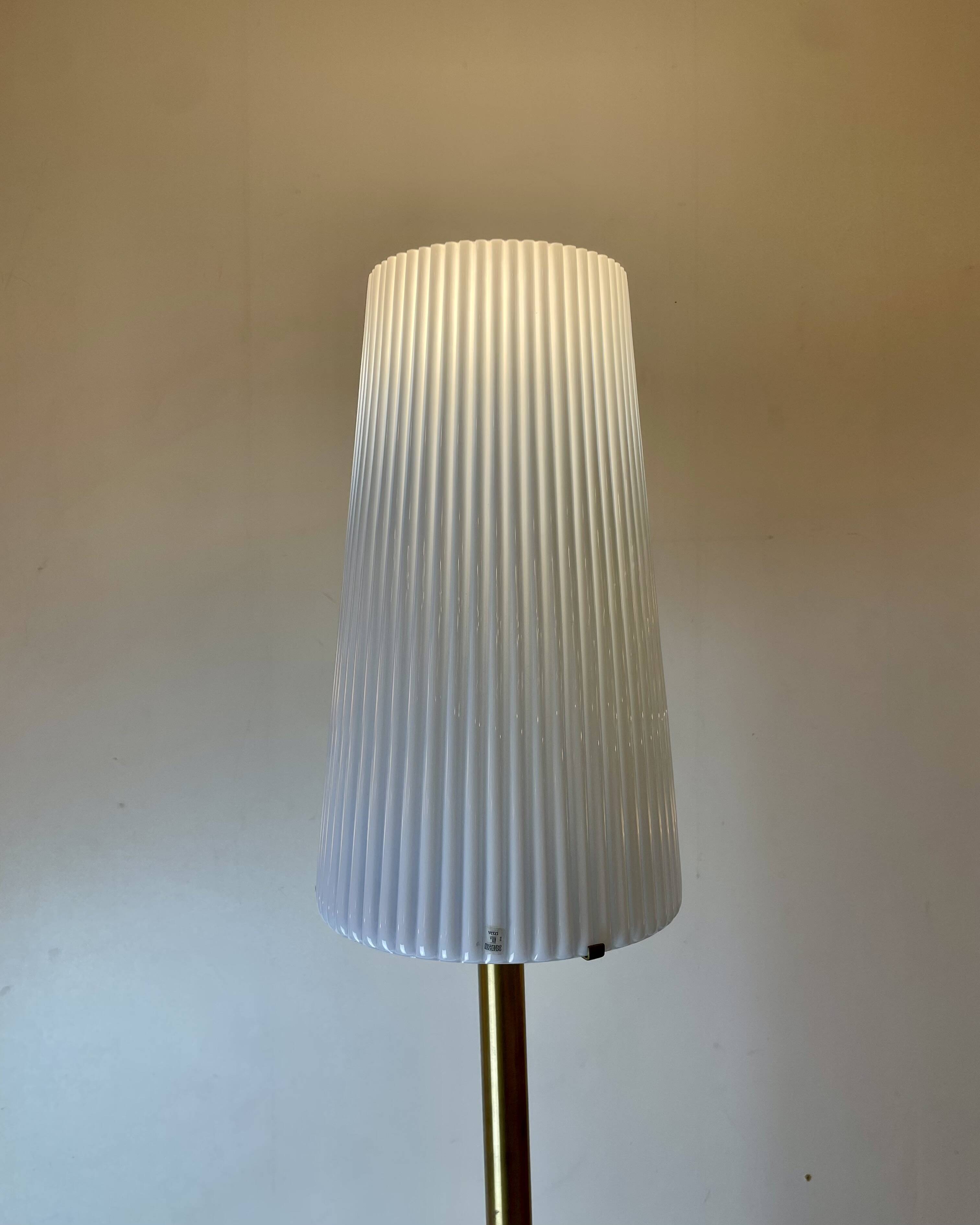 Murano Floor Lamp attributed to A. Toso, Italy, 1980s