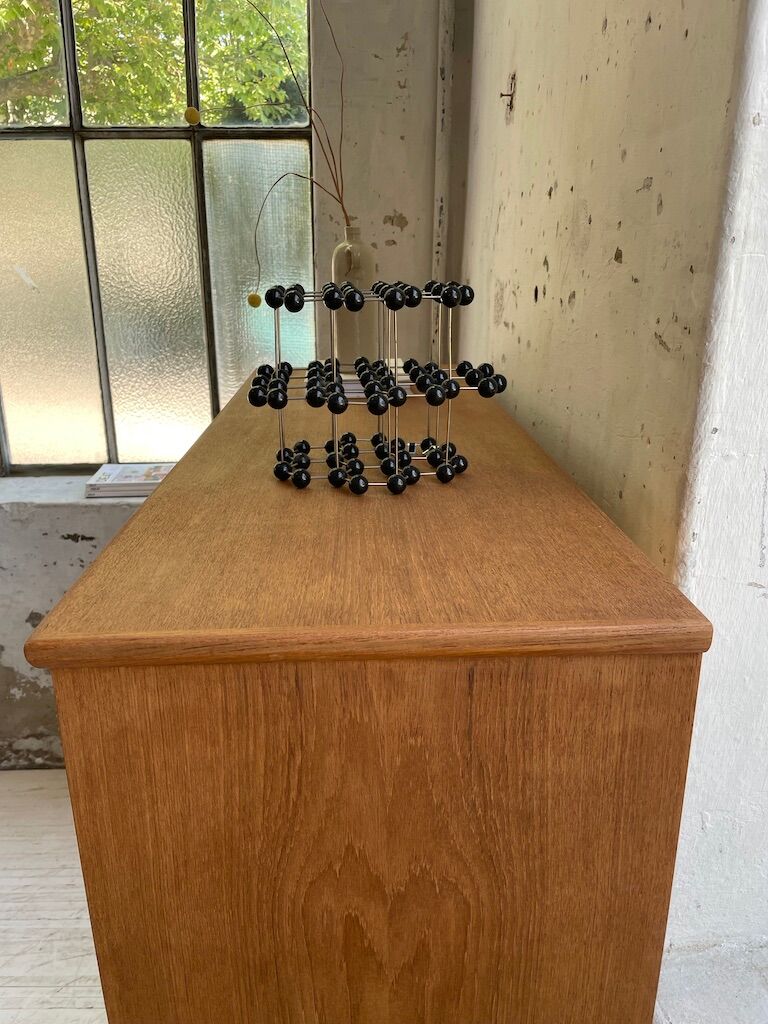 Teak-enfilade storage cabinet