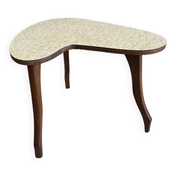Small tripod side table in bean shape – 1950s/60s style