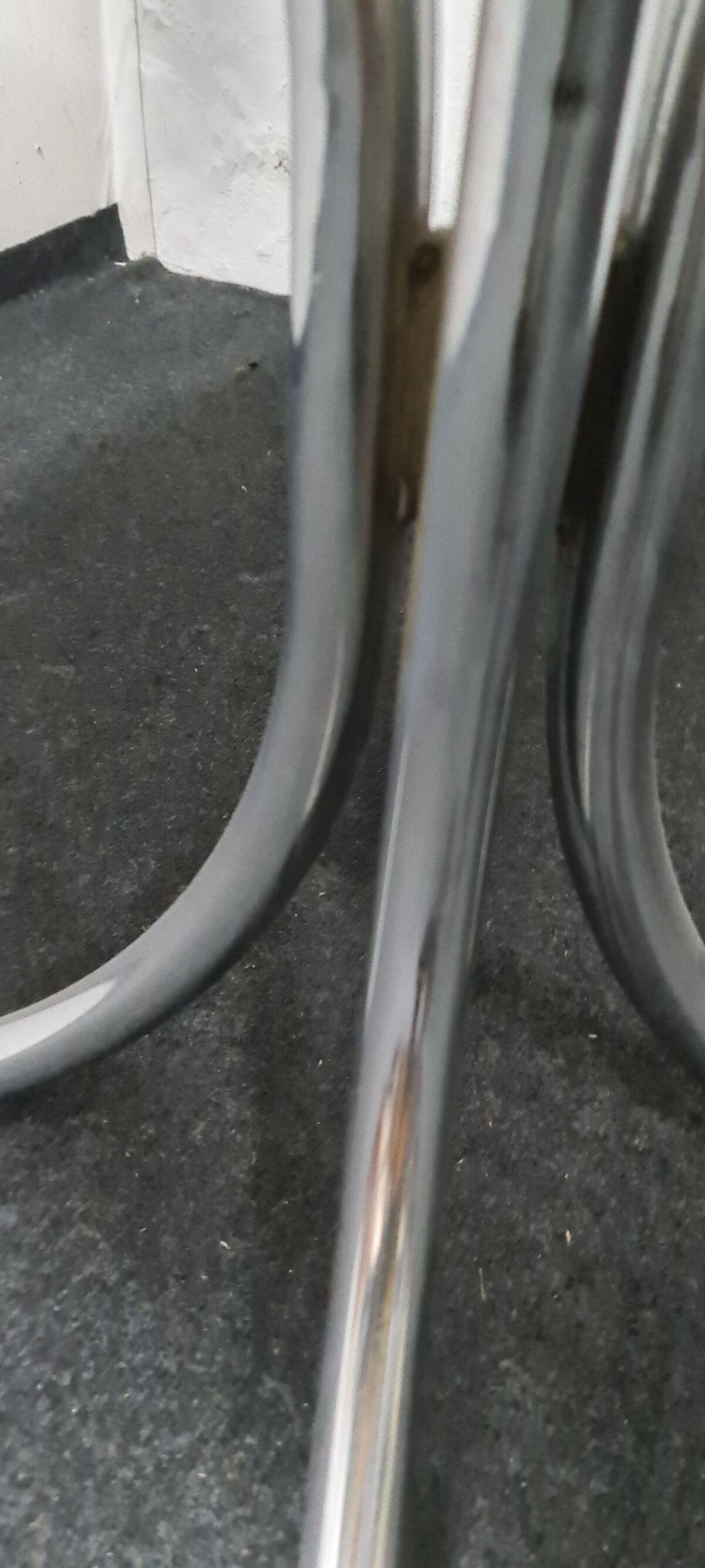 Vintage round white dining table