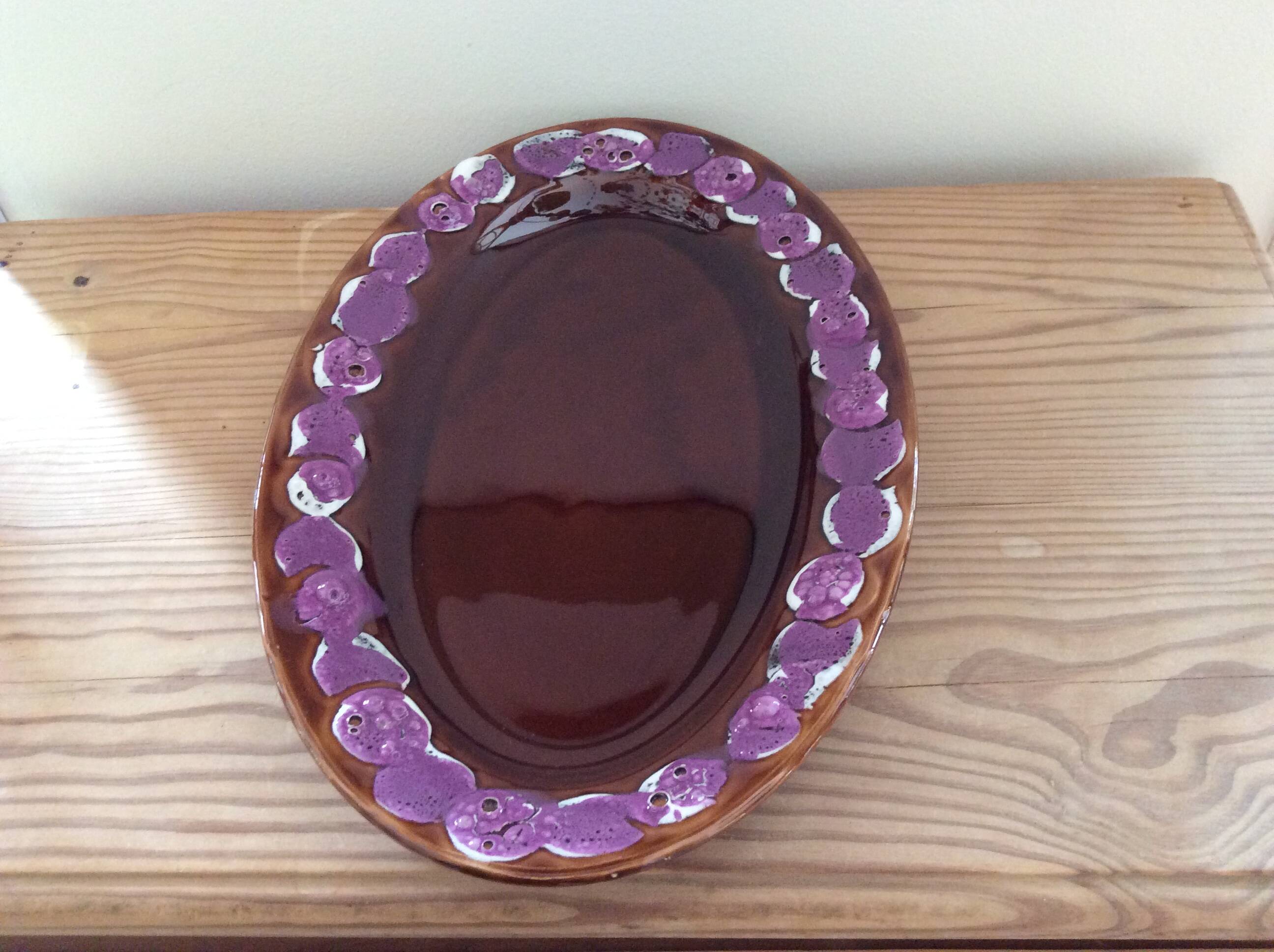 Oval dish