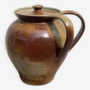 Handmade glazed pottery vase