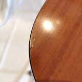 Chaise en formica marron