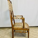 Armchair of embroiderers