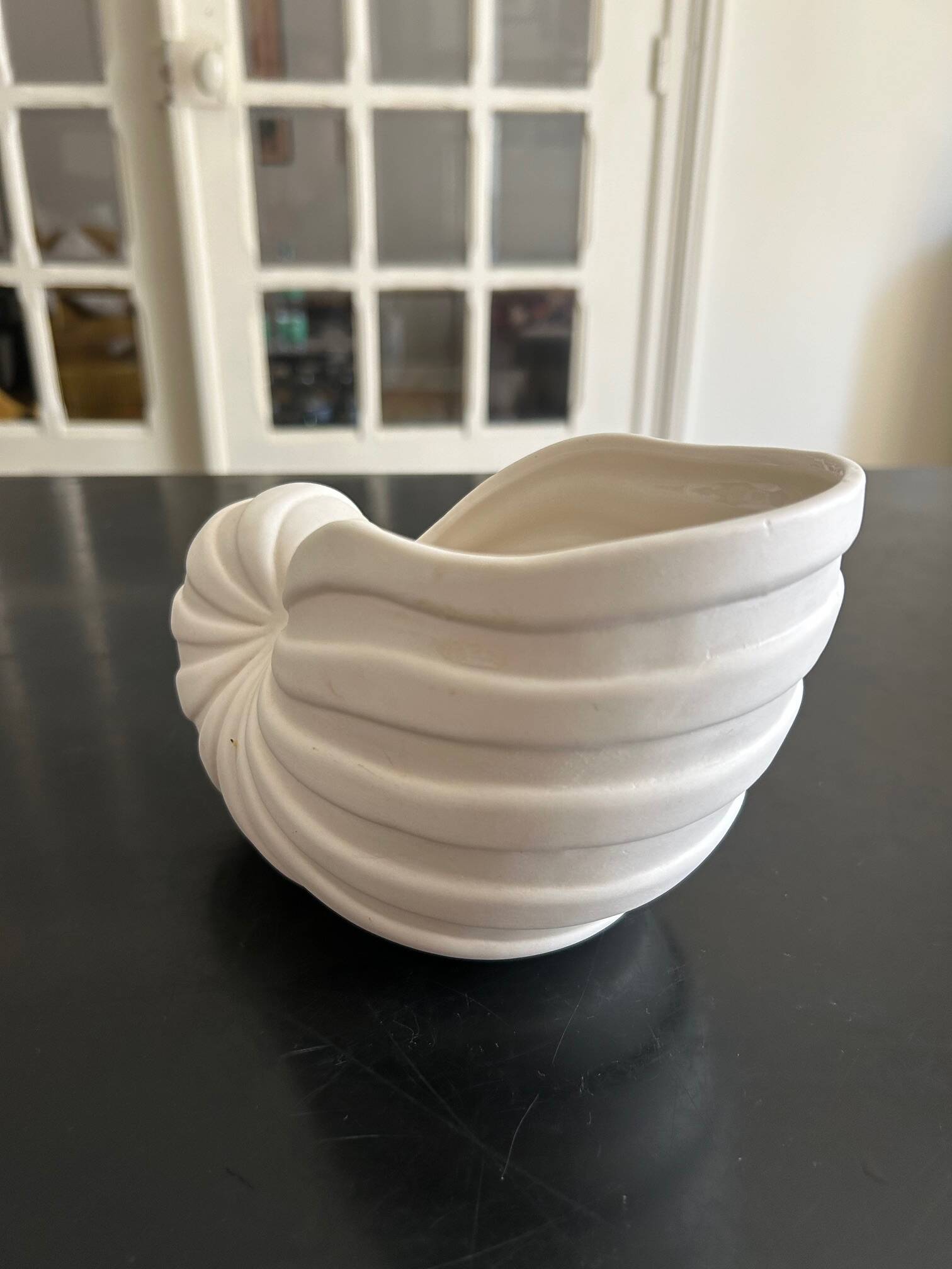 80s ceramic flowerpot