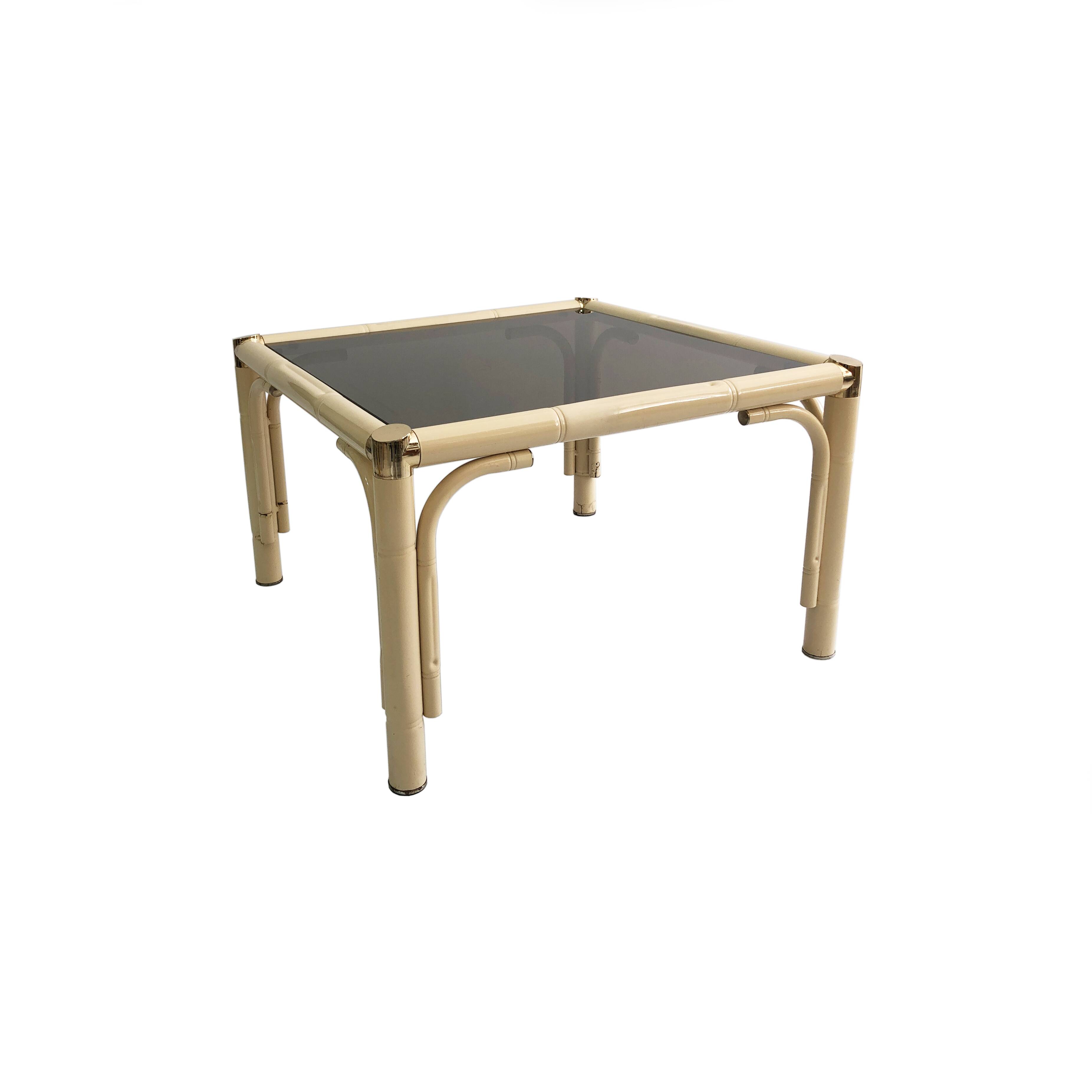 Table d'appoint en faux bambou en laiton crème italienne du milieu du siècle exotique années 1970 Vintage