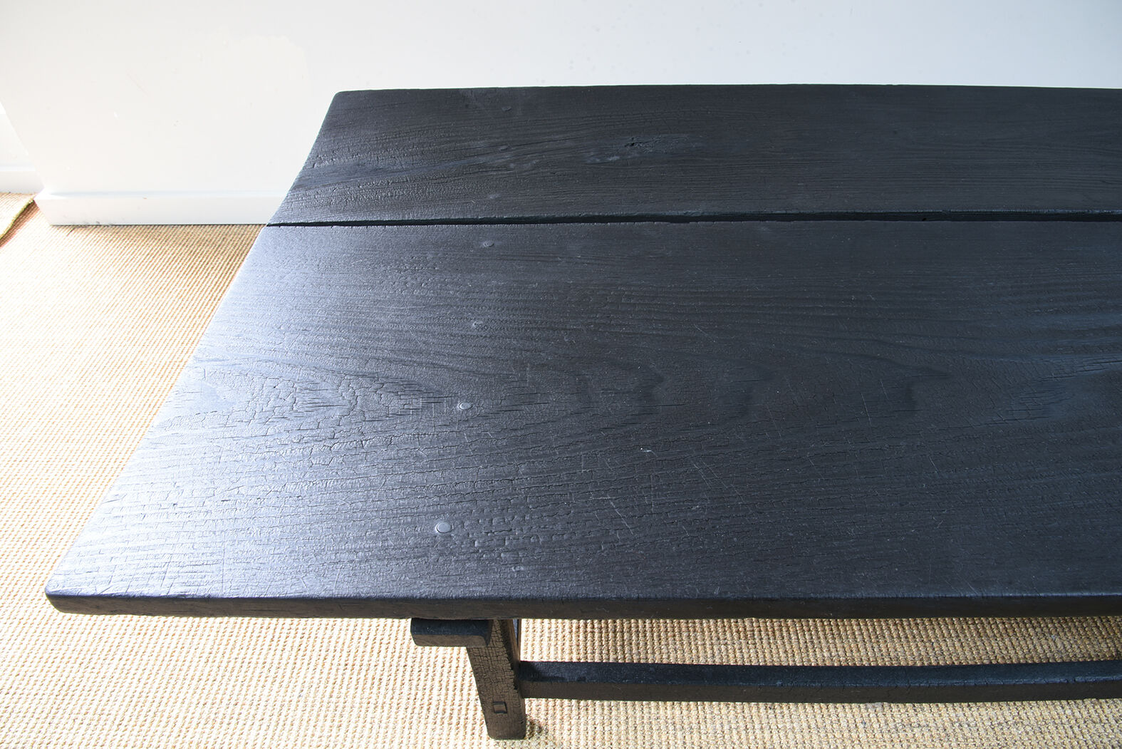 Table wood wood origin Japanese 14th century