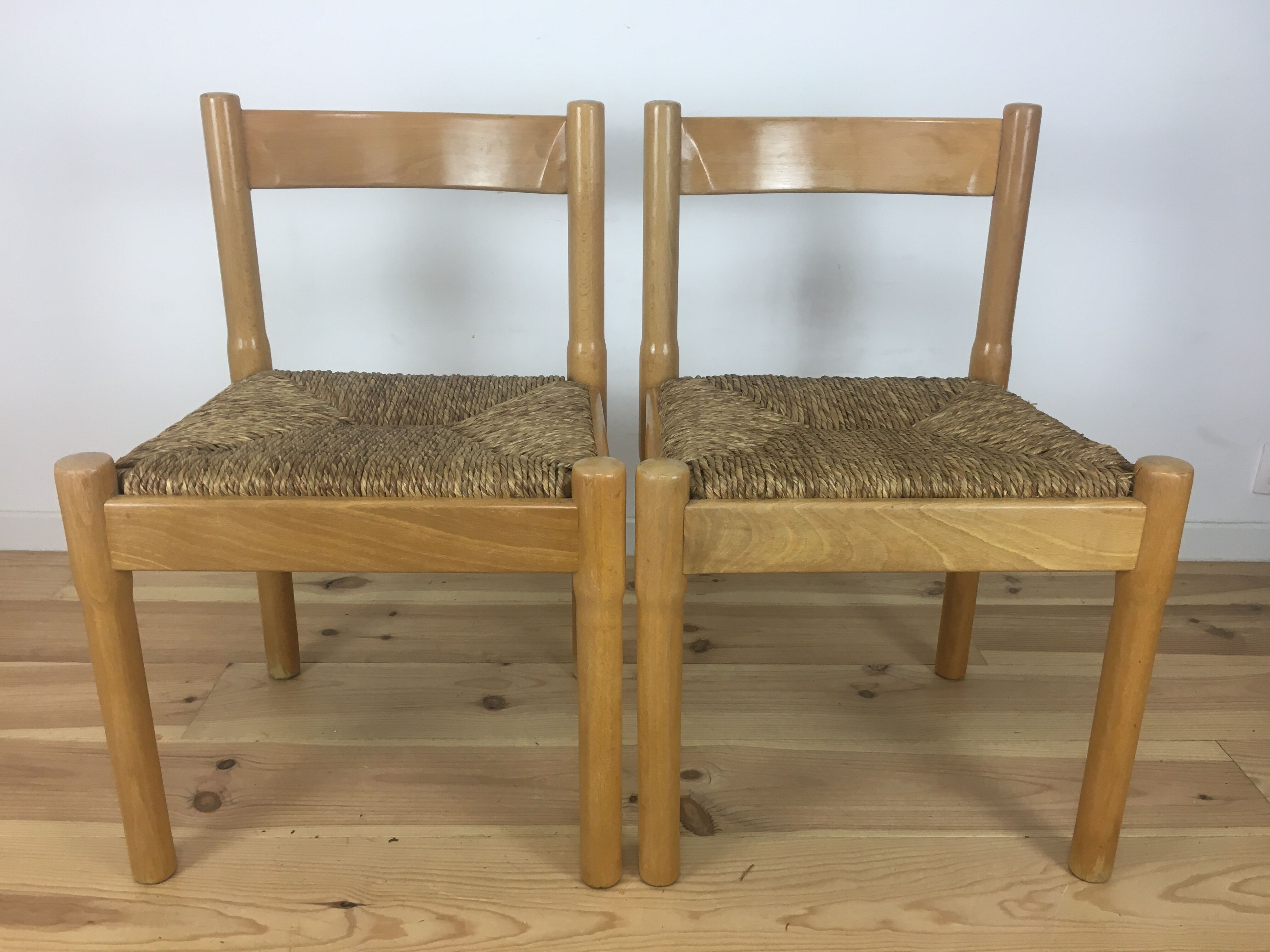 Vico Magistretti mulched chairs, Carimate model, edited by Cassina, 1960
