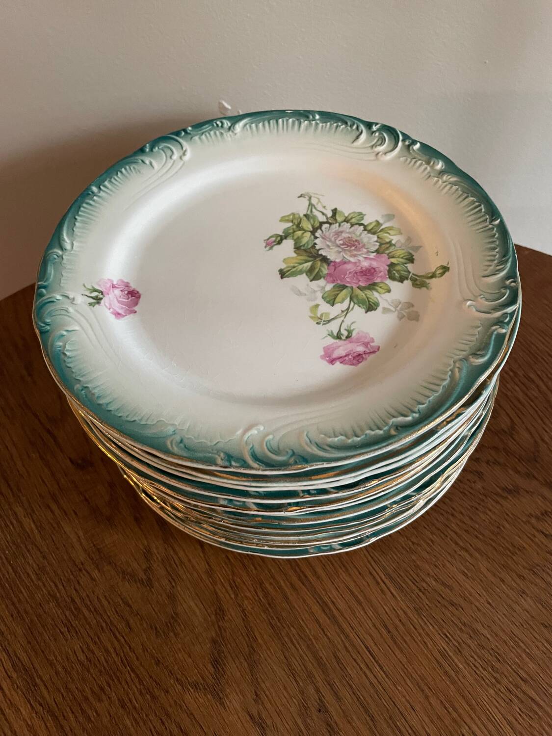 12 Dessert Plates Gien Year 1930 Decor of Roses Green Border