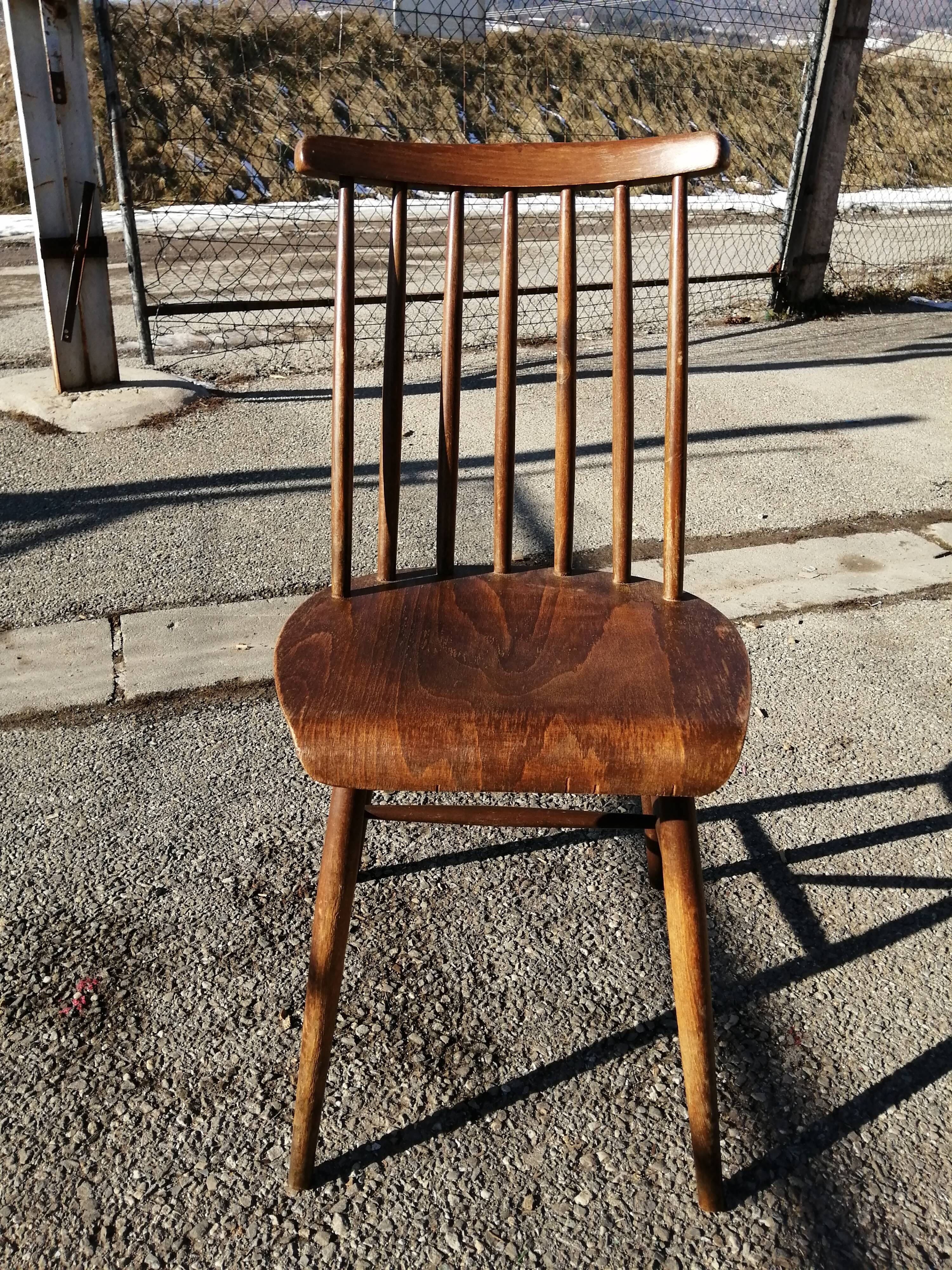 Series of 4 scandinavian chairs