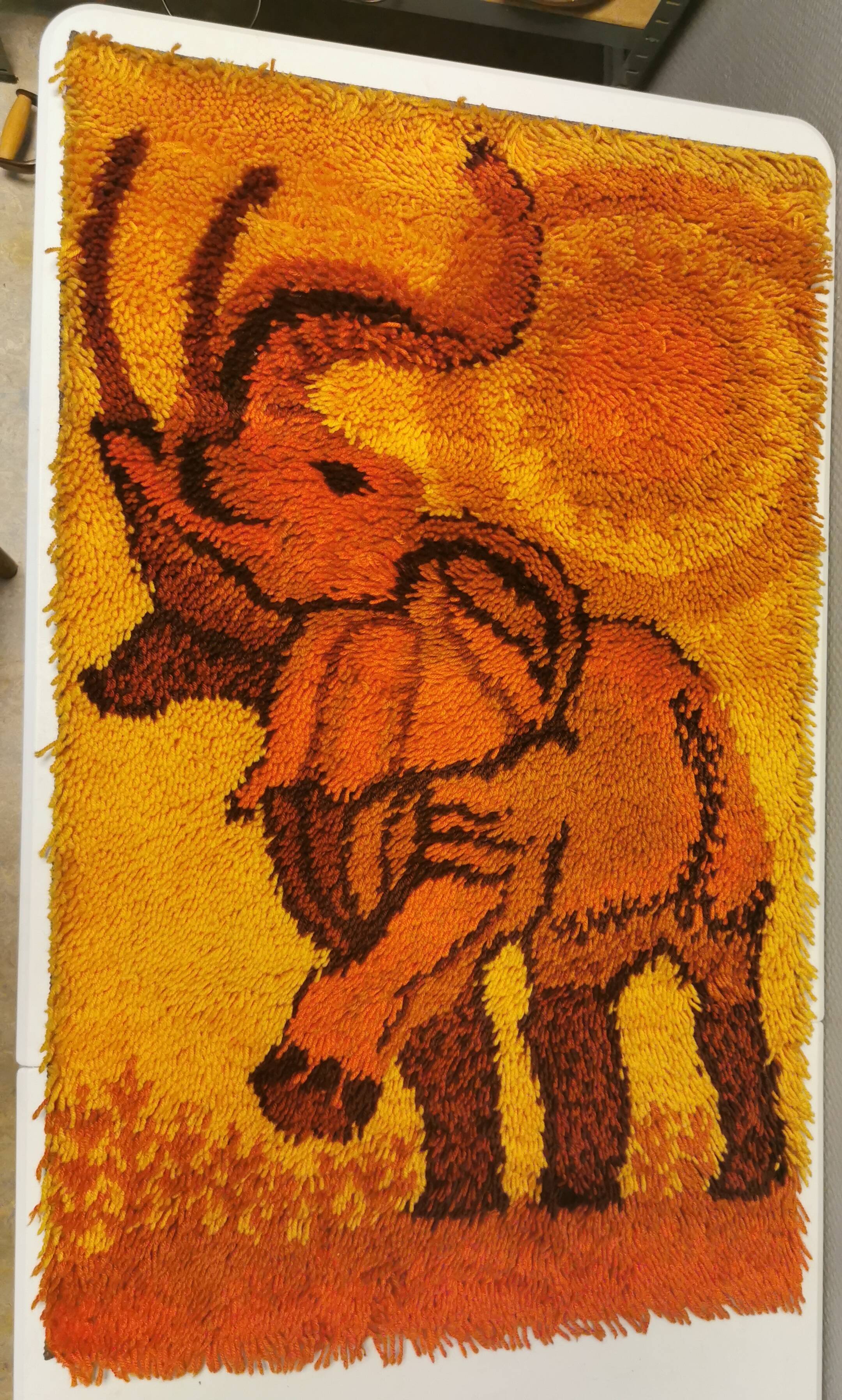 Tapis rya scandinave des années 1970, produit par ege rya.