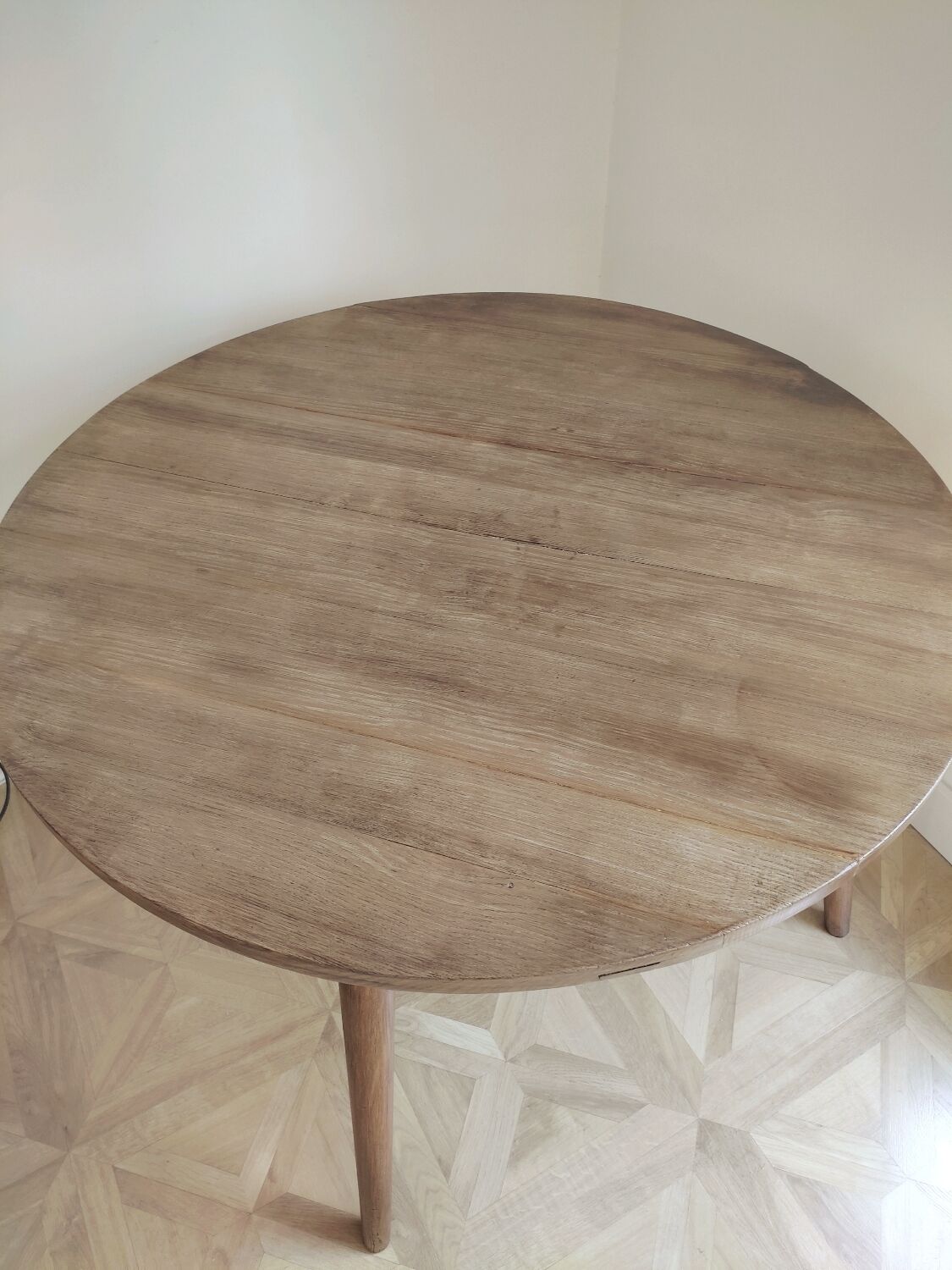 Wooden round table