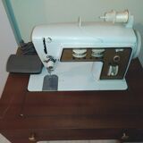 Furniture singer 700 and sewing machine