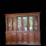 Large two-body showcase library