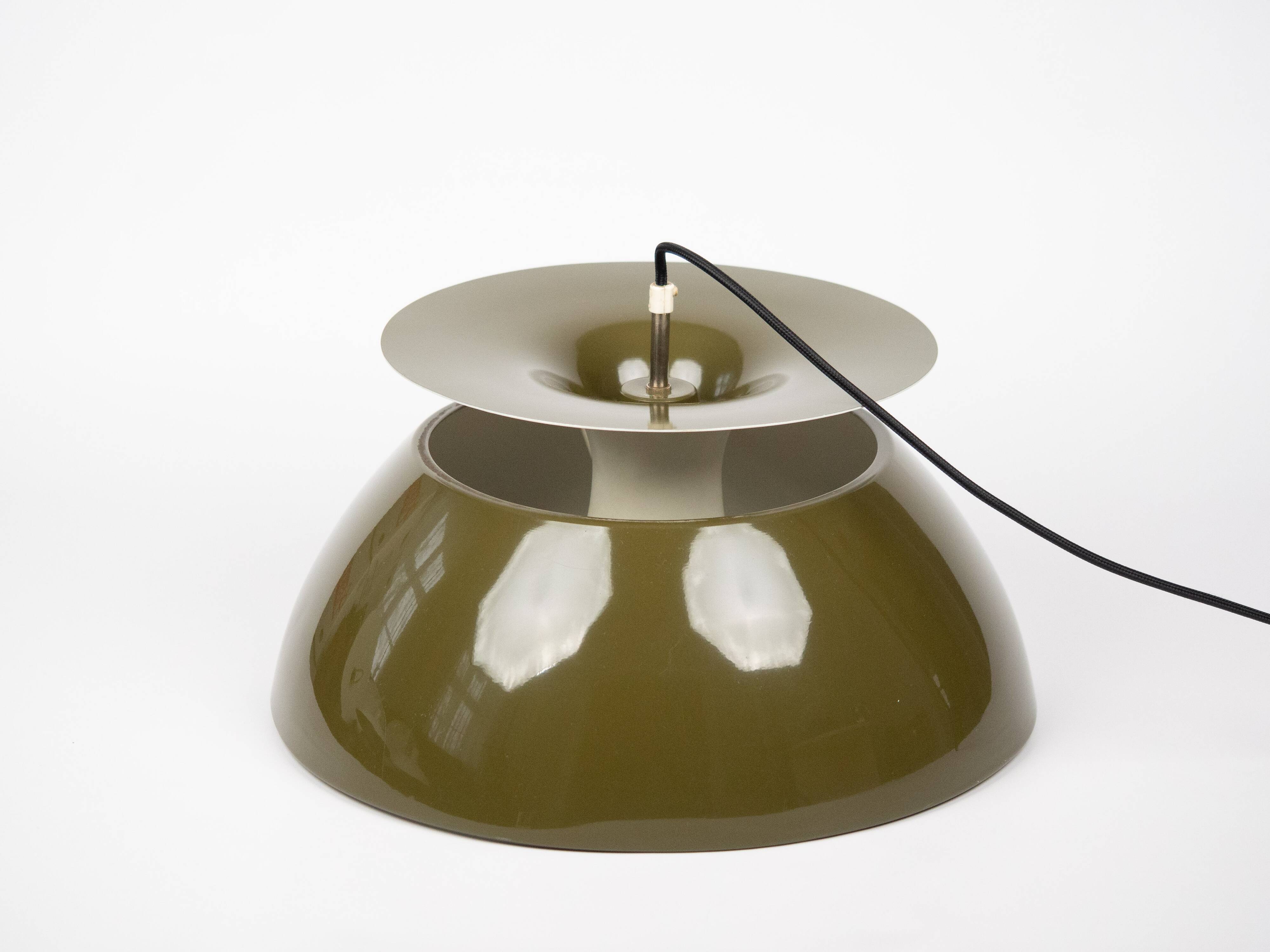 Danish vintage pendant lamp Jutlandia by Jorgen Hoj, Holmegaard, 1970s
