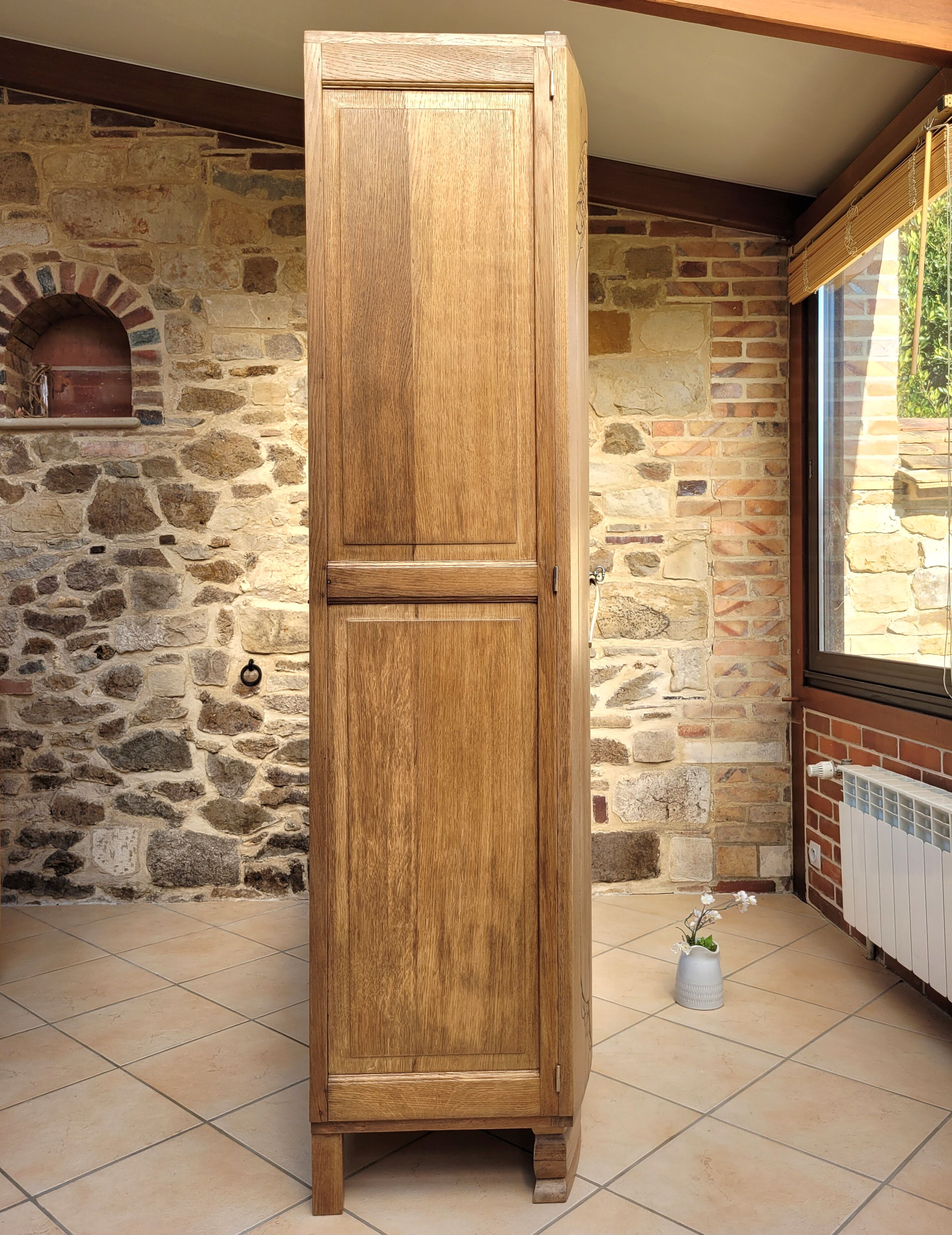 Art deco wardrobe