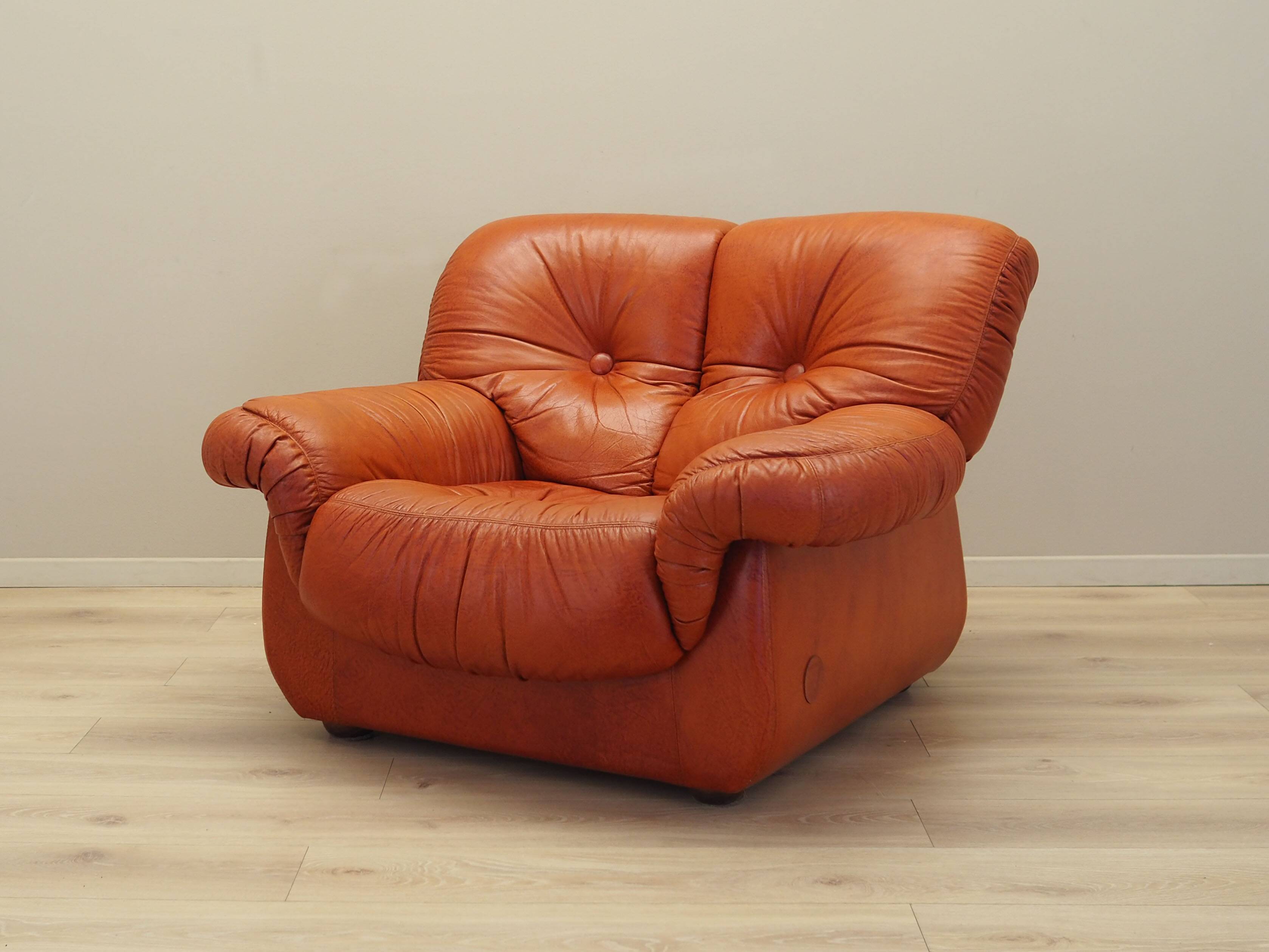 Lounge chair, Italian design, 1970s, manufacturer: PelleRossi