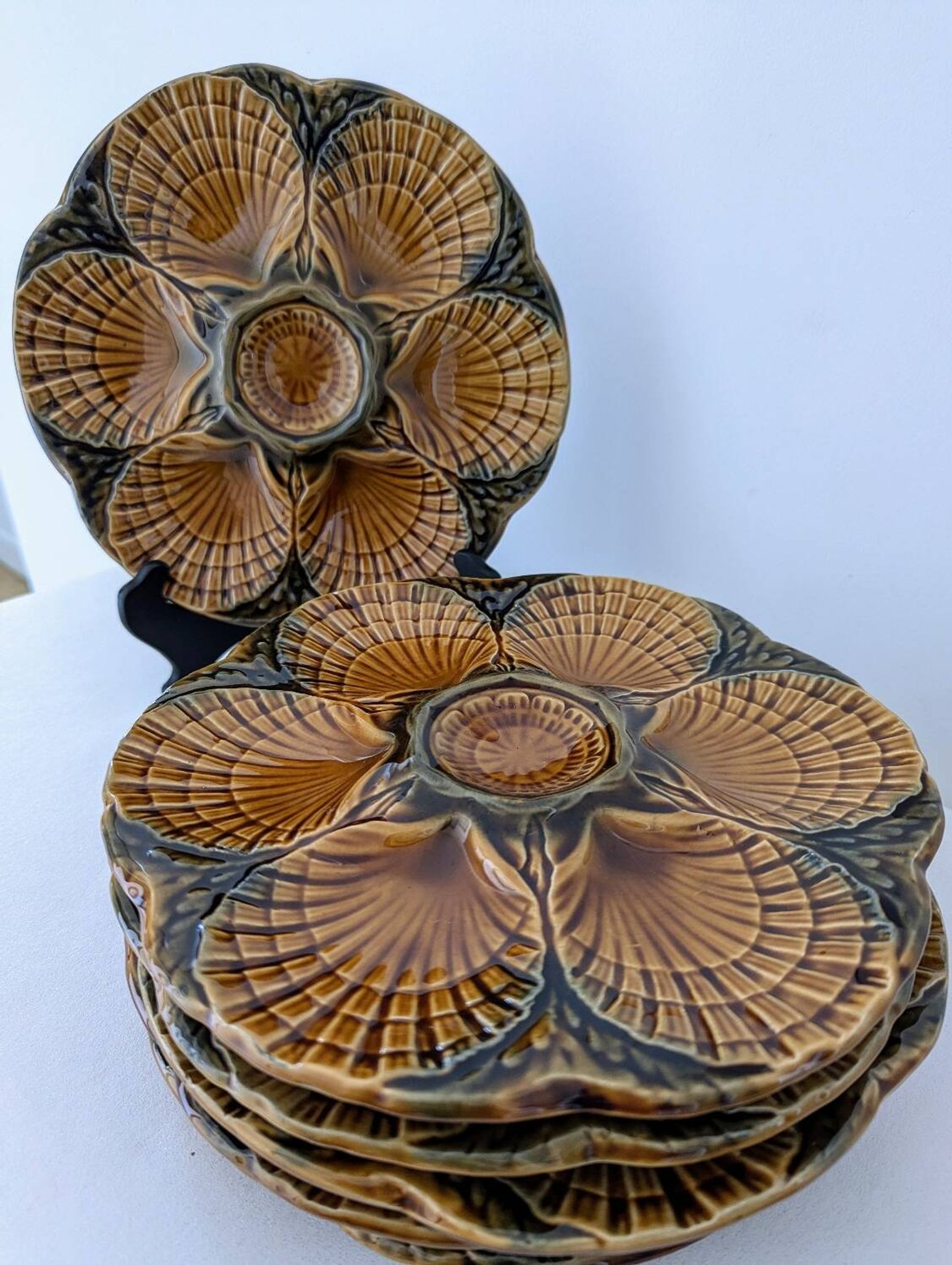 Set of 6 Sarreguemines oyster plates