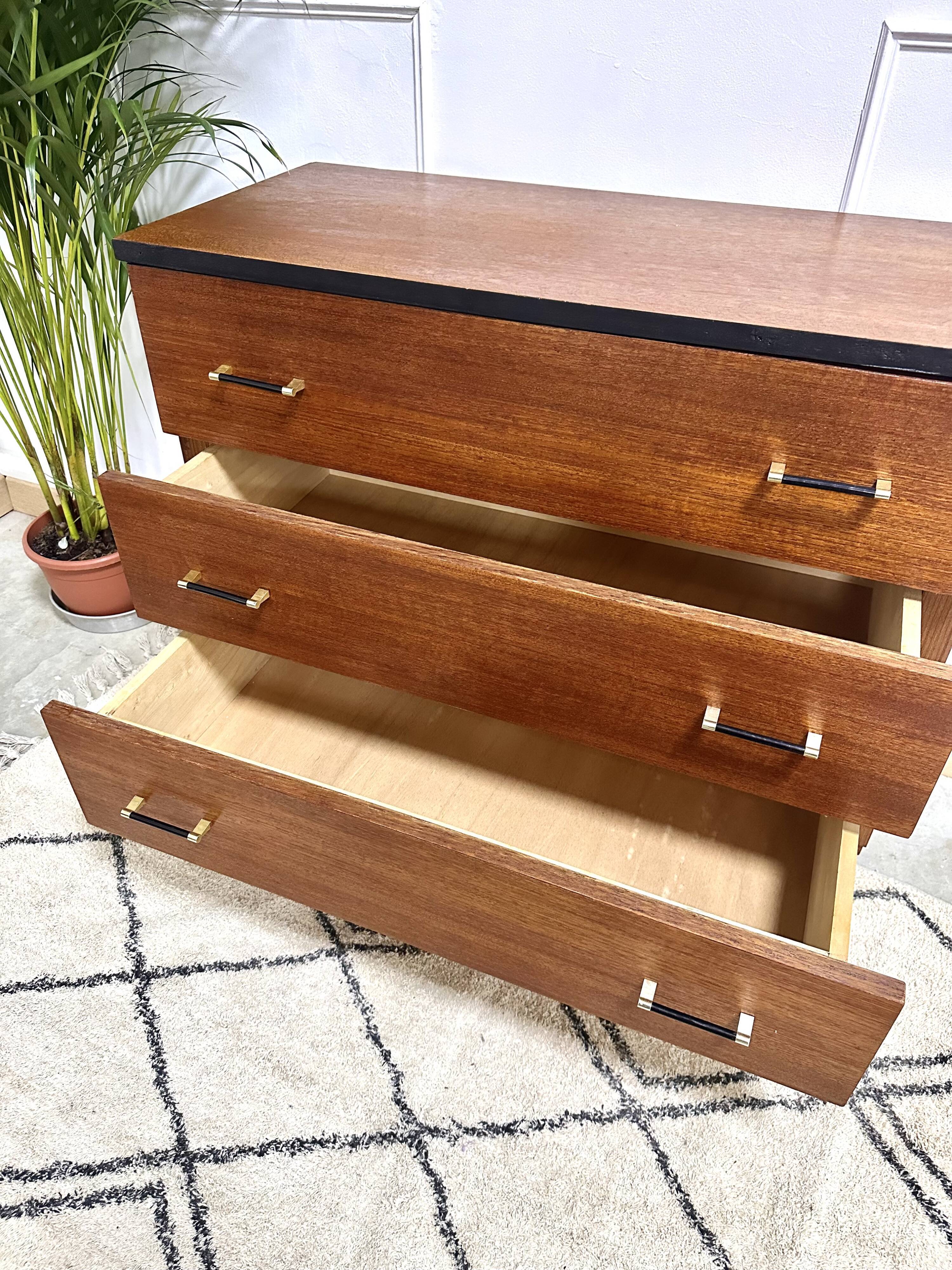 Chest of drawers feet compass black singing