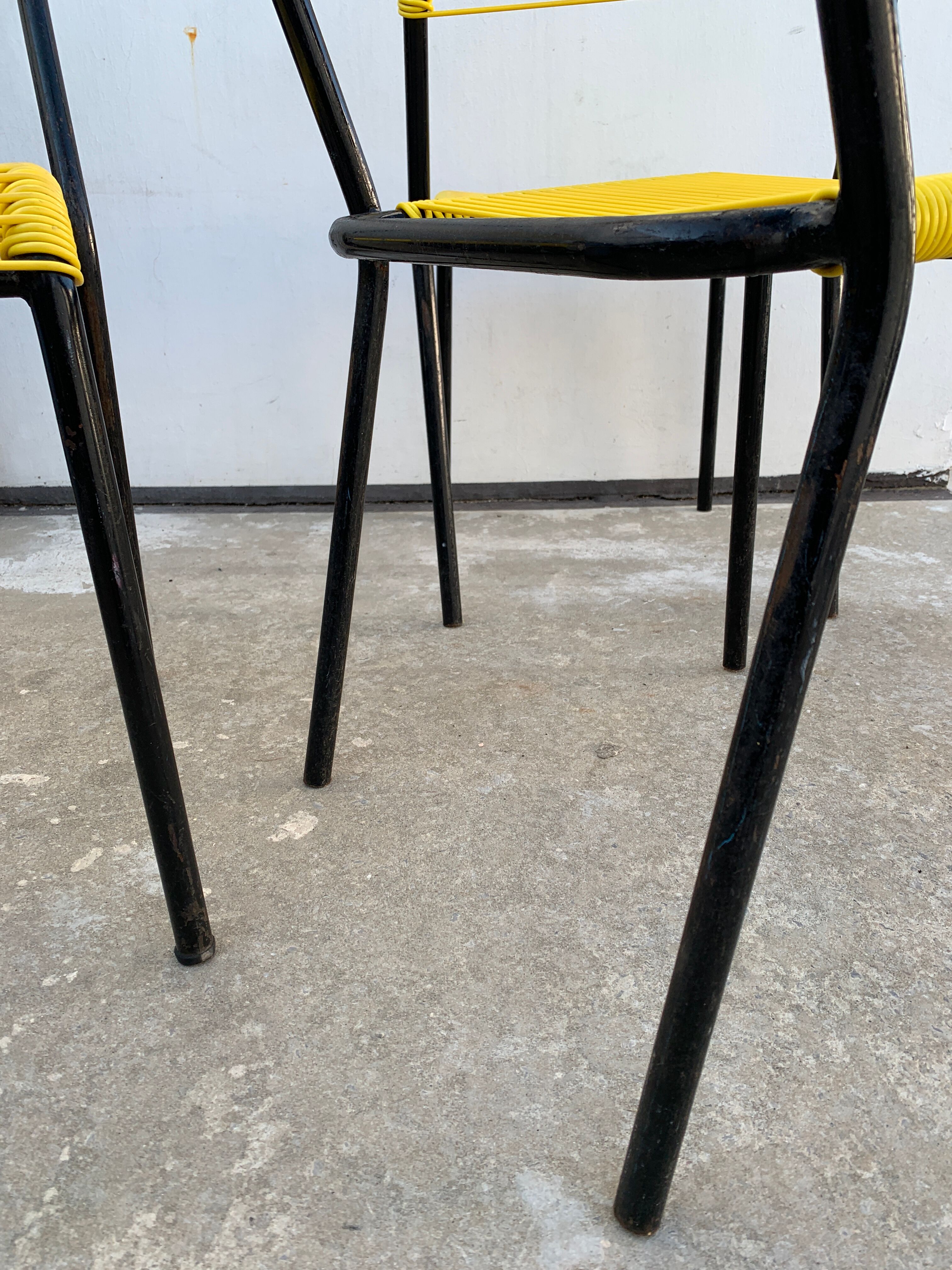 4 yellow scoubidou chairs, 1950