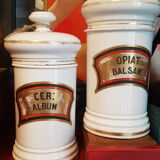 Lot de 2 pots anciens apothicaire