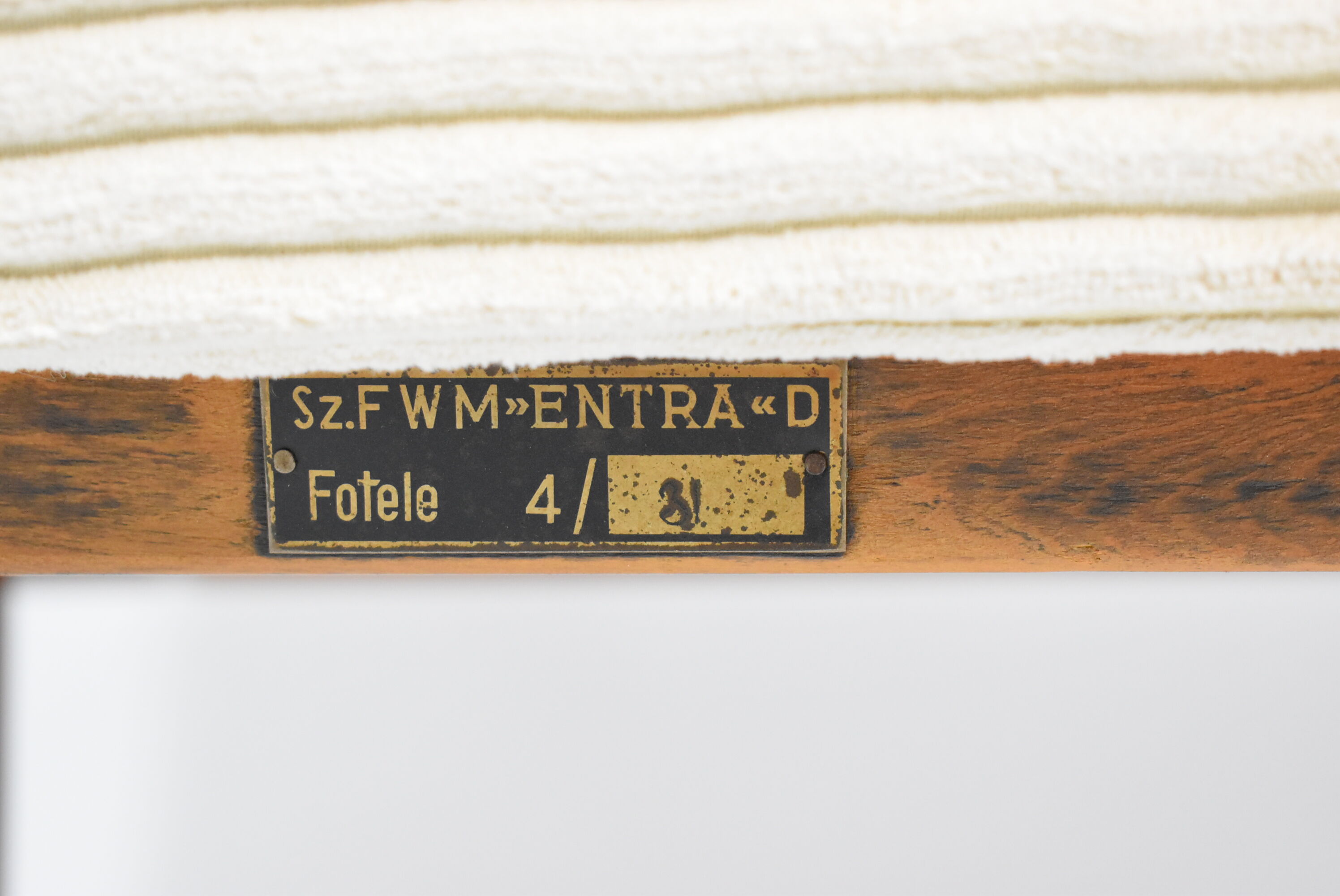 Fauteuil vintage entièrement restauré designer E.Homa, années 60, Cordon beige