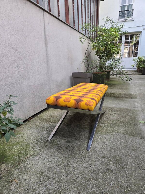 Banquette seventies