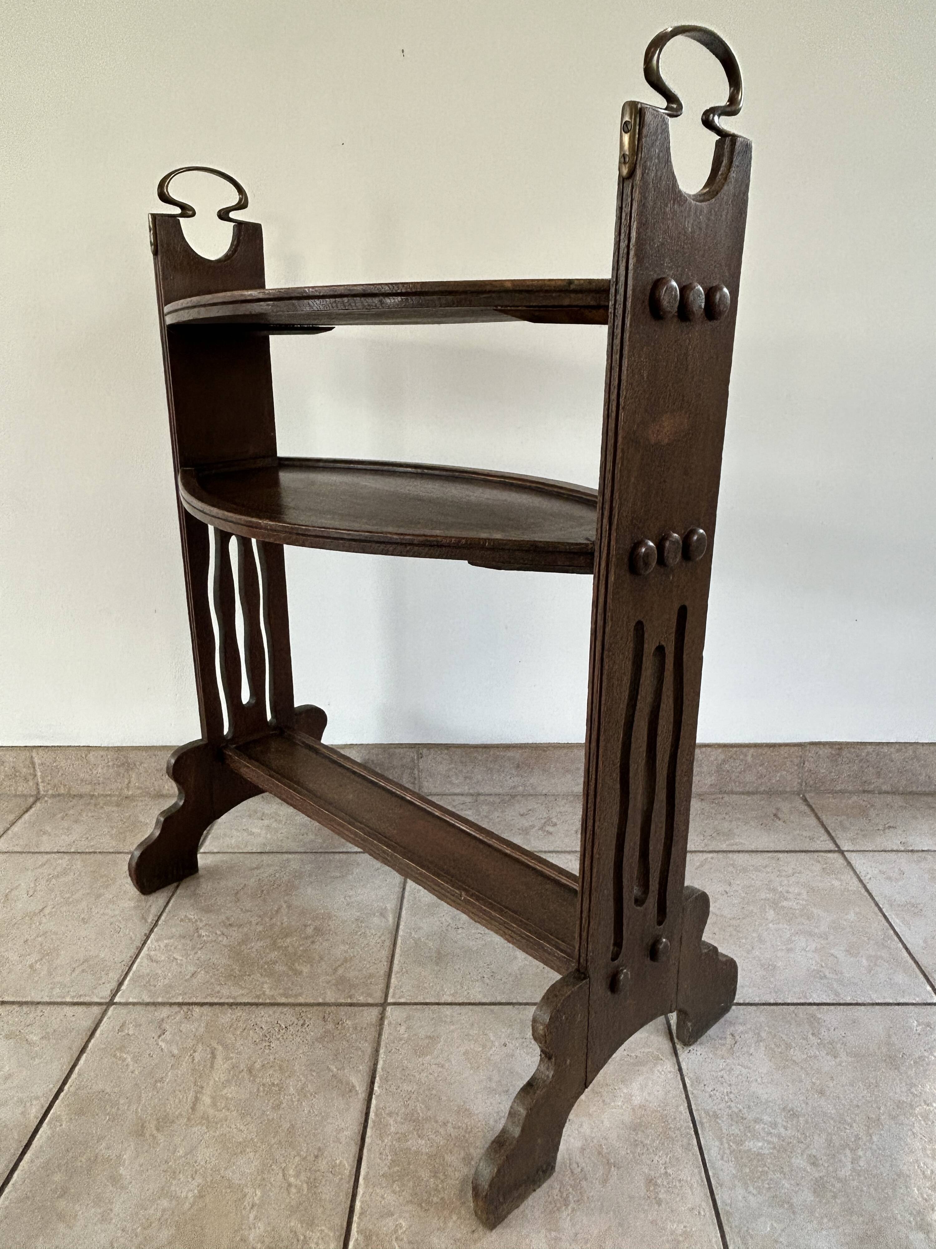 Tea table - ARTS AND CRAFTS - circa 1900