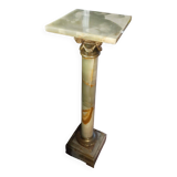 Onyx column