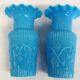 Paire de vases en opaline bleu