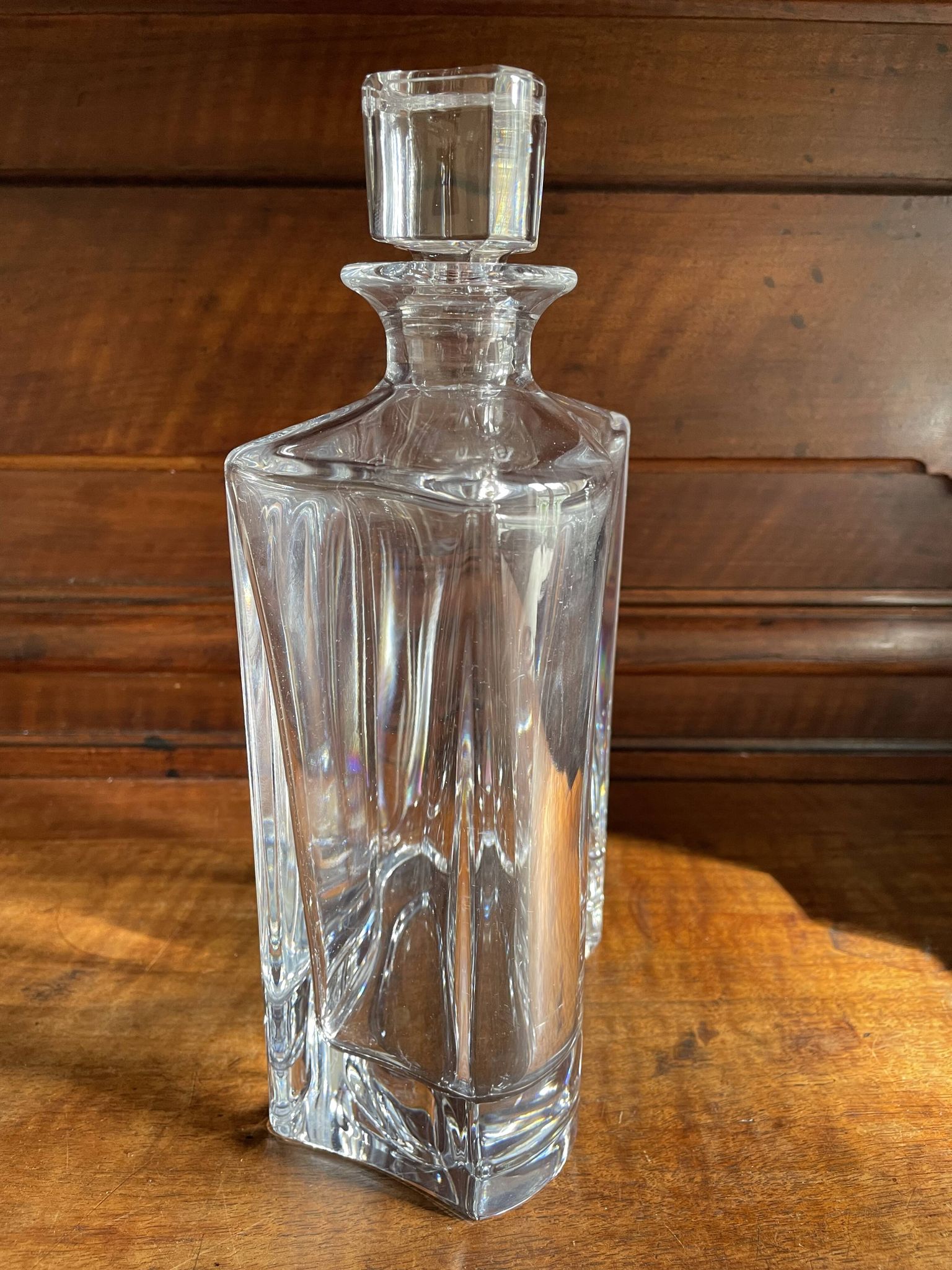 Carafe à whisky en cristal galbé