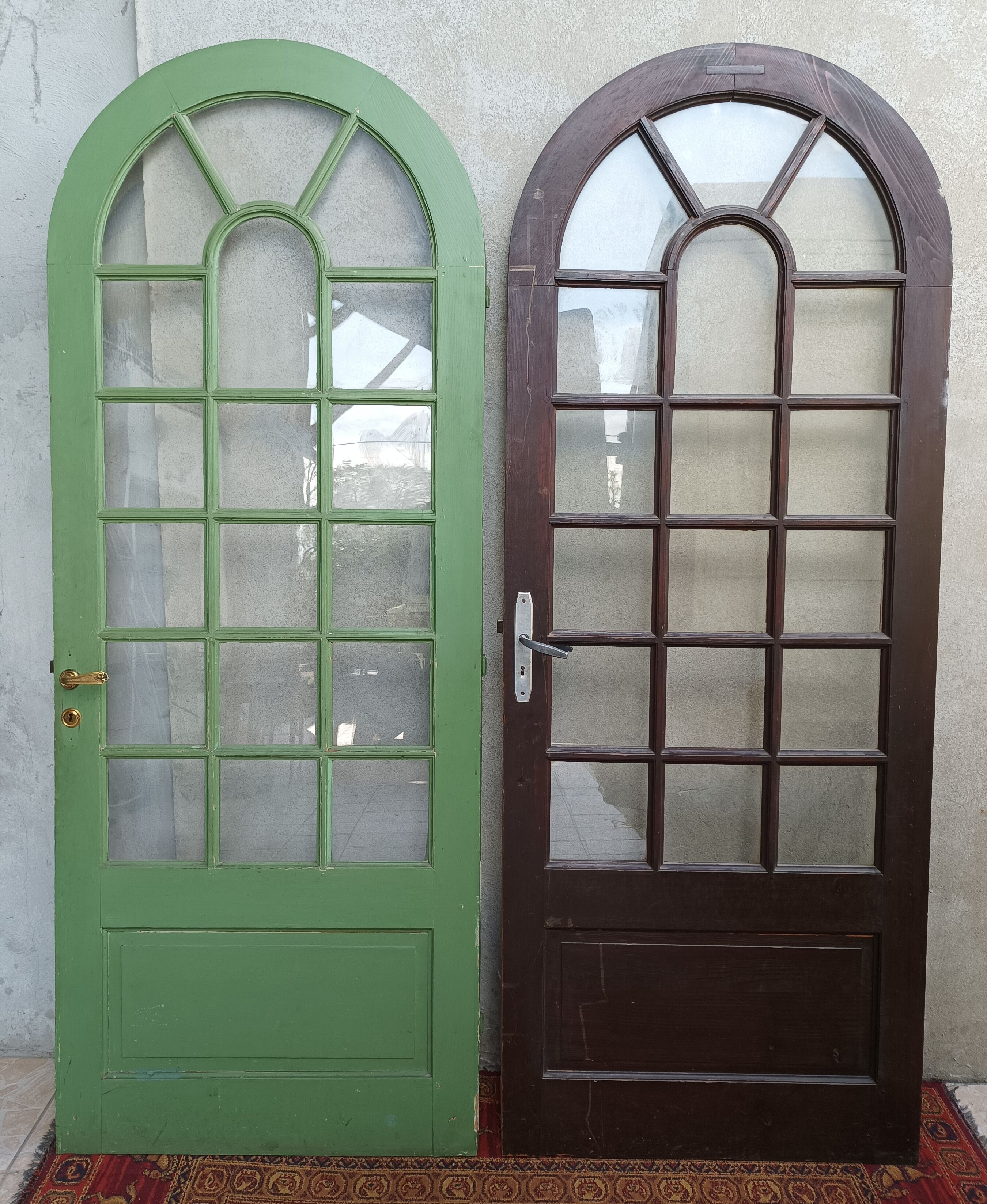 Set of 2 old doors