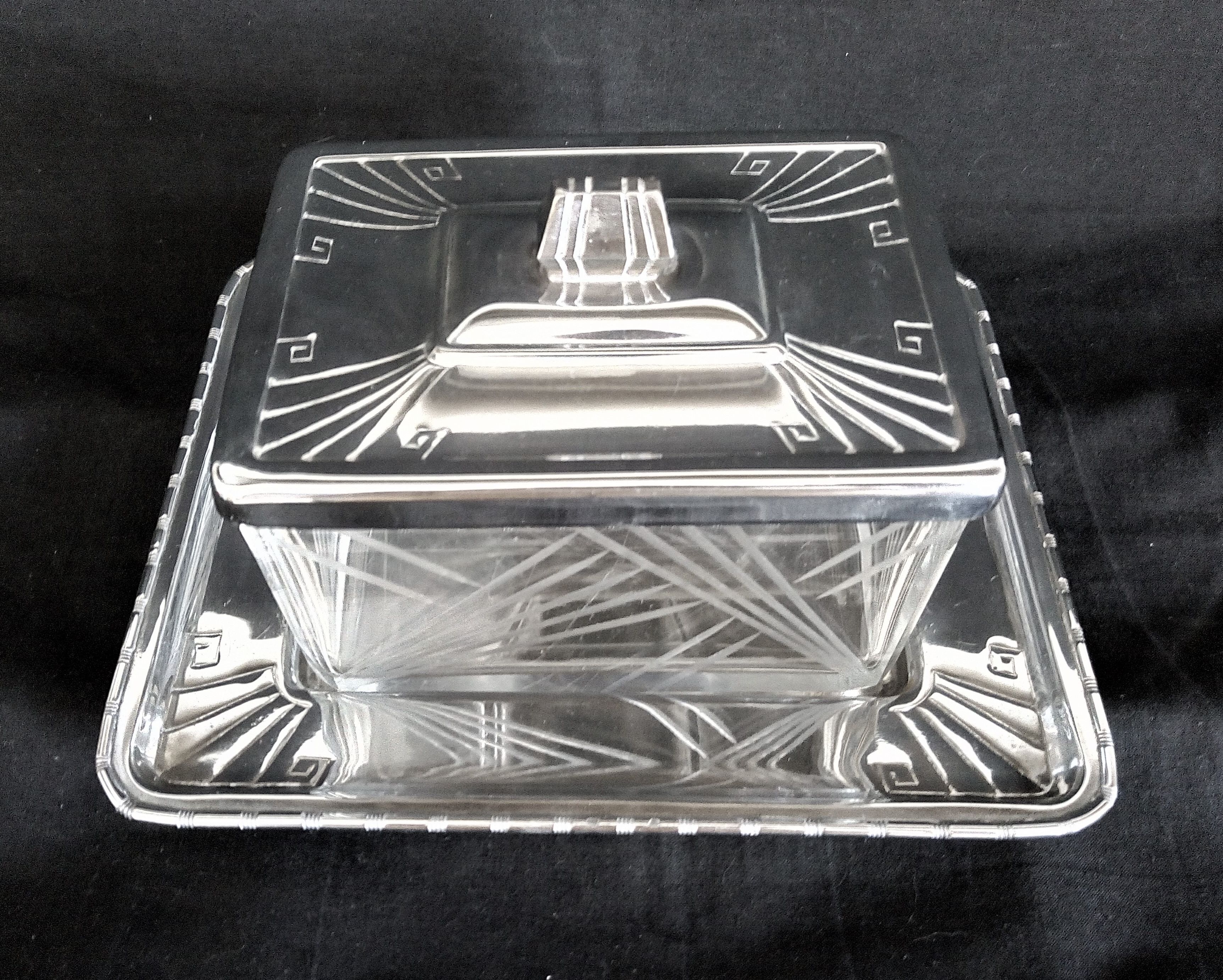 Art Deco cookie jar in chrome metal and glass
