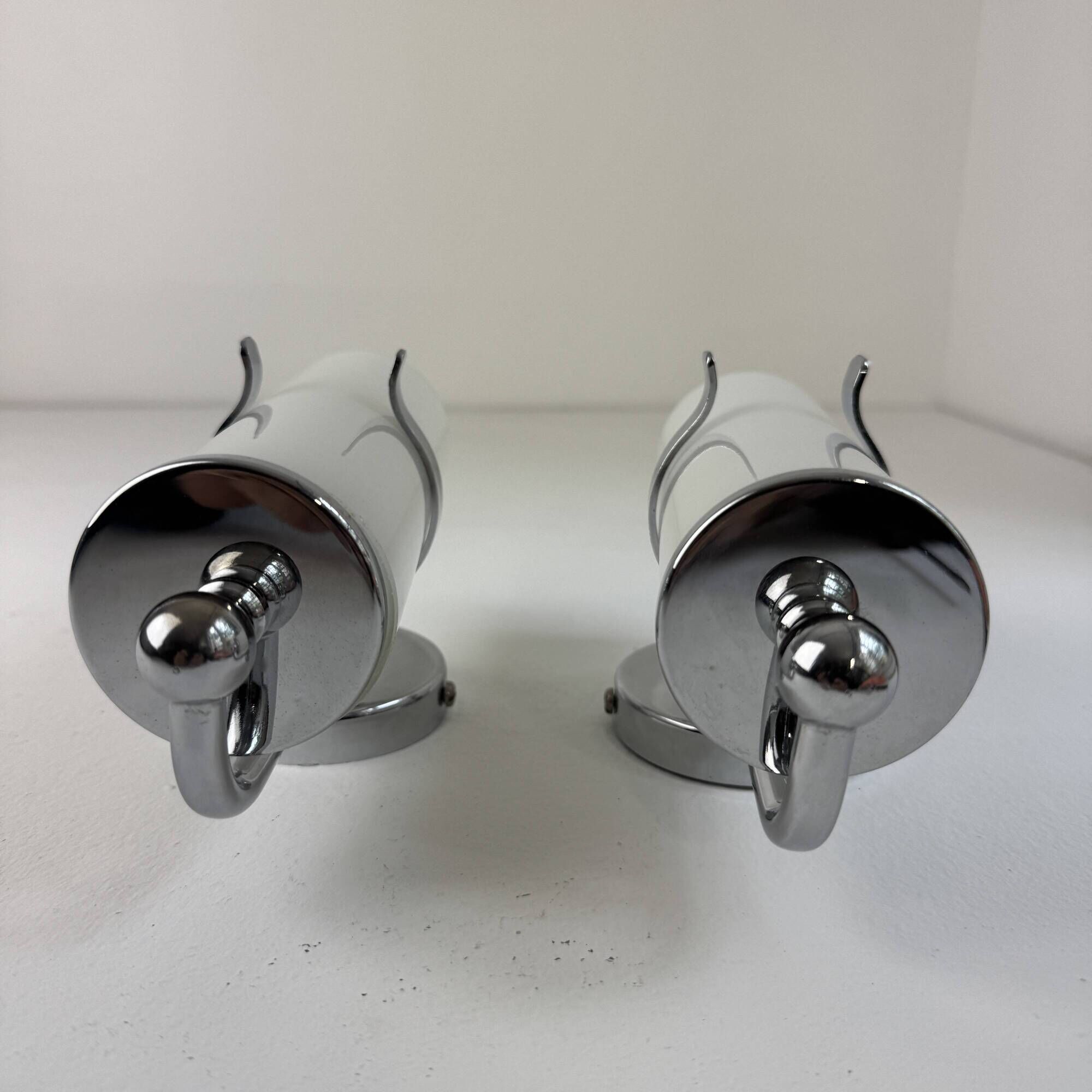 Pair of vintage opaline wall lights "delmas"