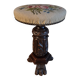 Tabouret de piano ancien en bois réglable avec base sculptée et assise en tapisserie, vers 1880–1910
