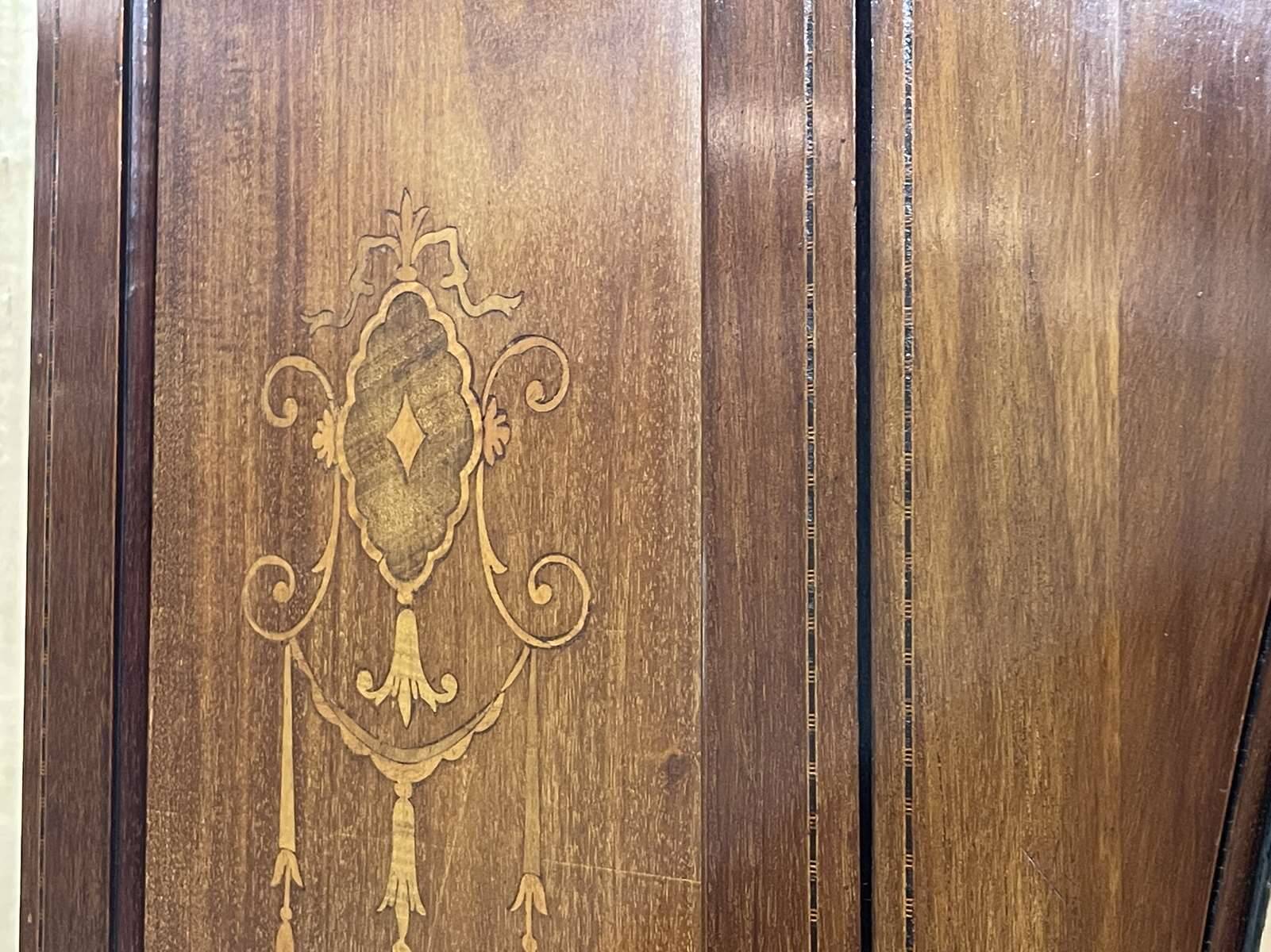 Early 20th century English wardrobe in mahogany