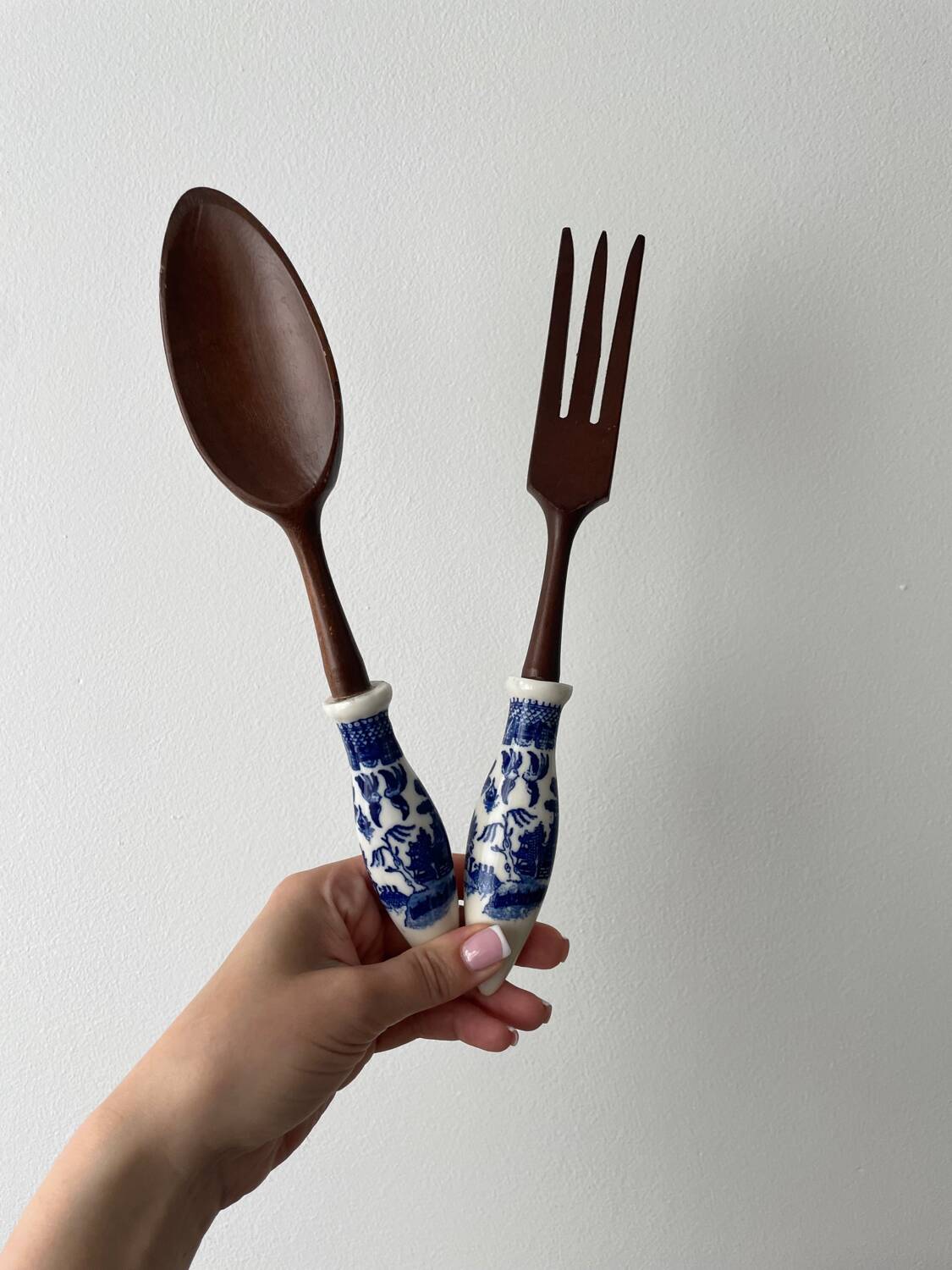 Service à salade vintage en bois et porcelaine Blue Willow
