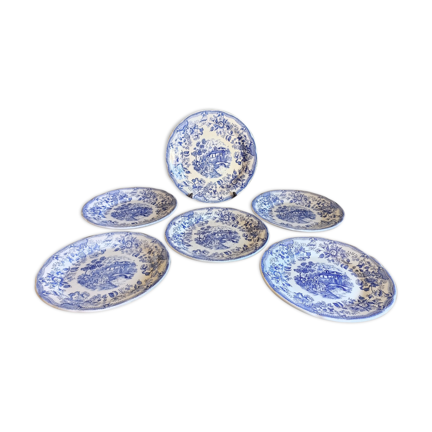 6 flat blue plates in iron earth CP