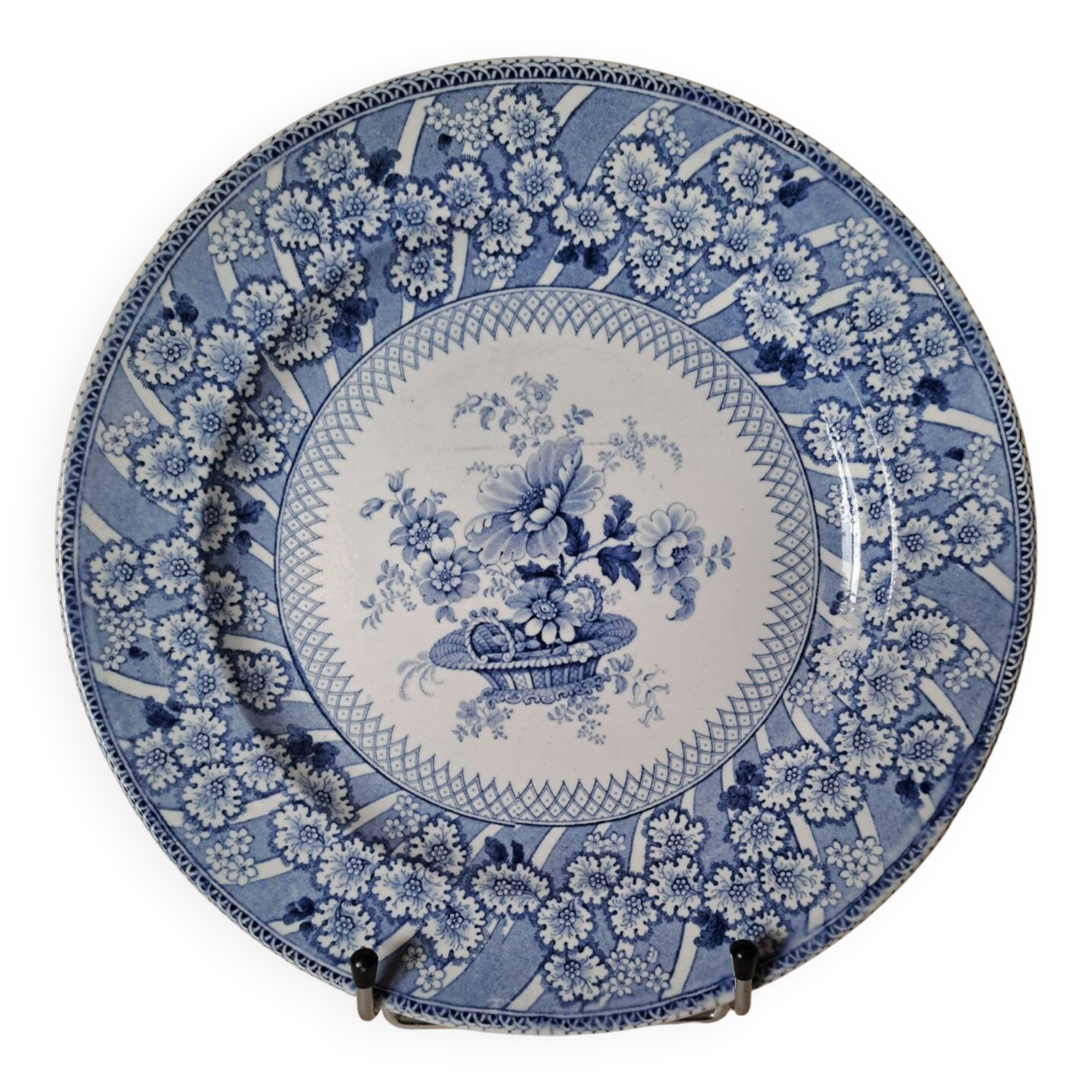 David Johnston Bordeaux Flower Basket Dinner Plate